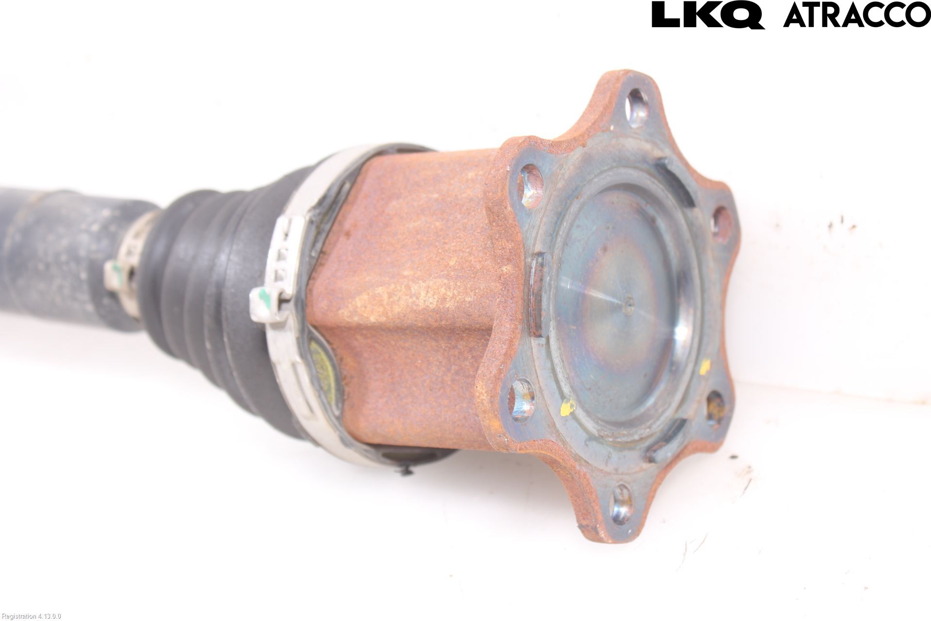Skoda SUPERB 16-24 Drivaxel Fram Höger