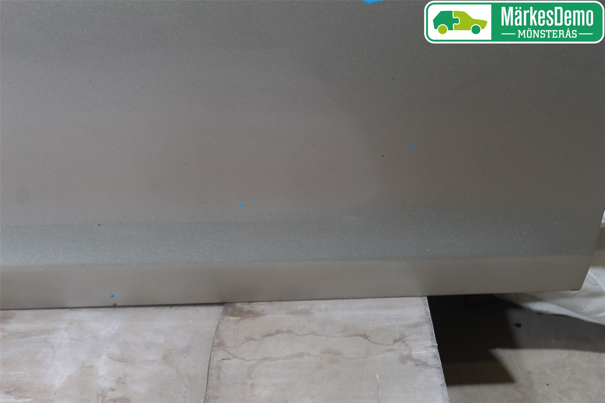 Volkswagen VW GOLF V 04-09 Dörr Fram Höger