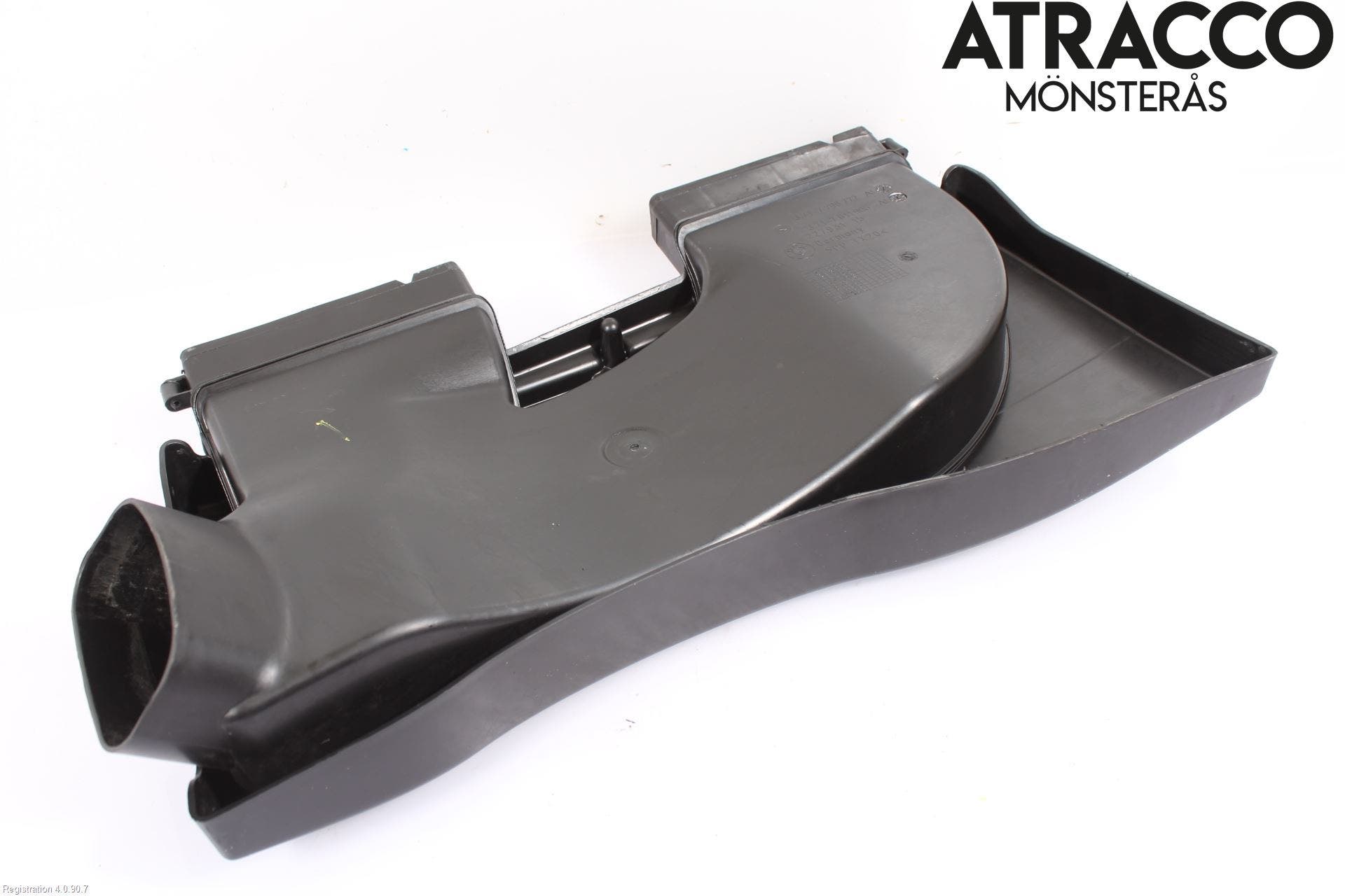 BMW 3 E90/91 SED/TOU 05-12 Deflektor Plåt-Plast Kylning