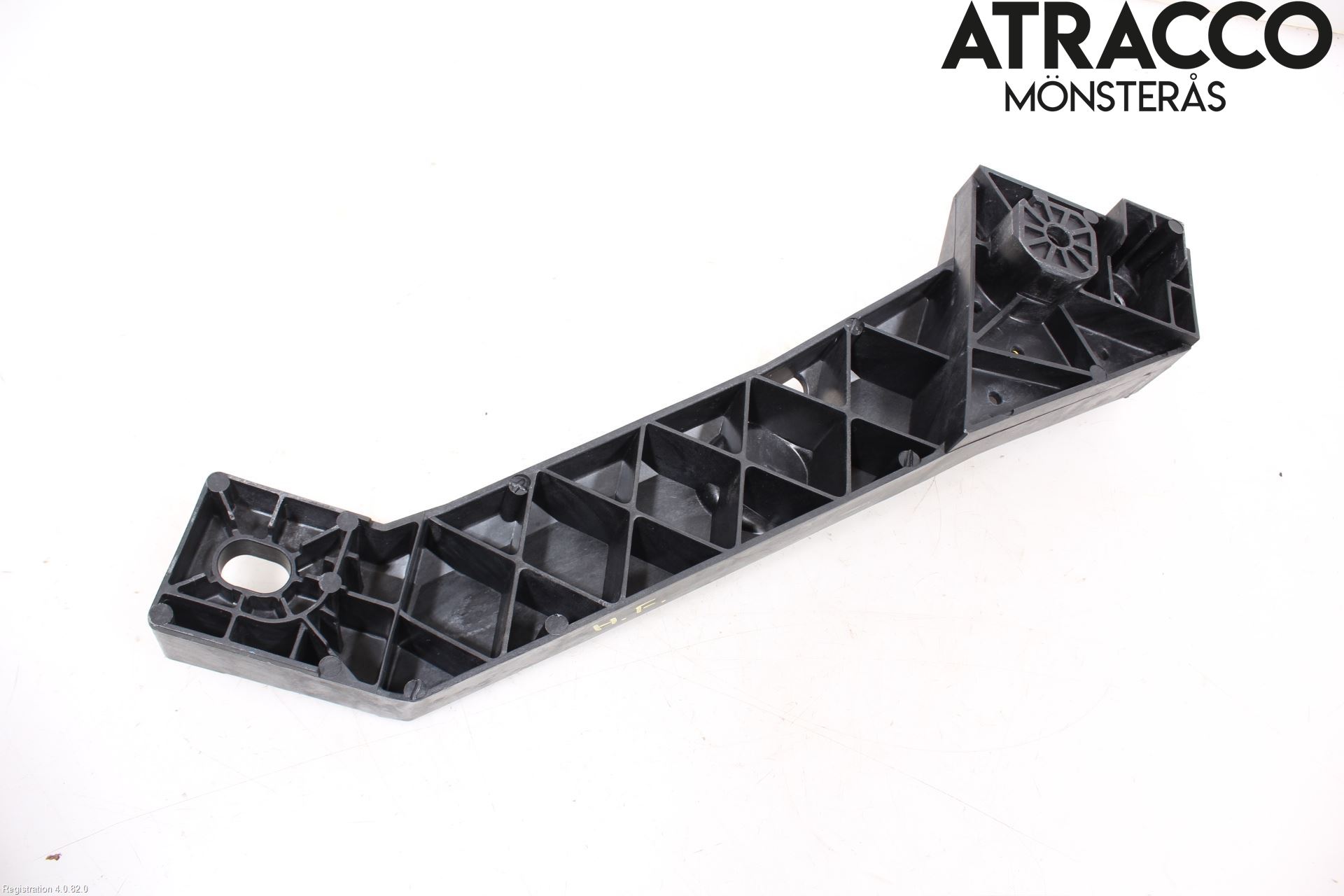 Fiat TALENTO 16- Stötfångarbärjärn Fram