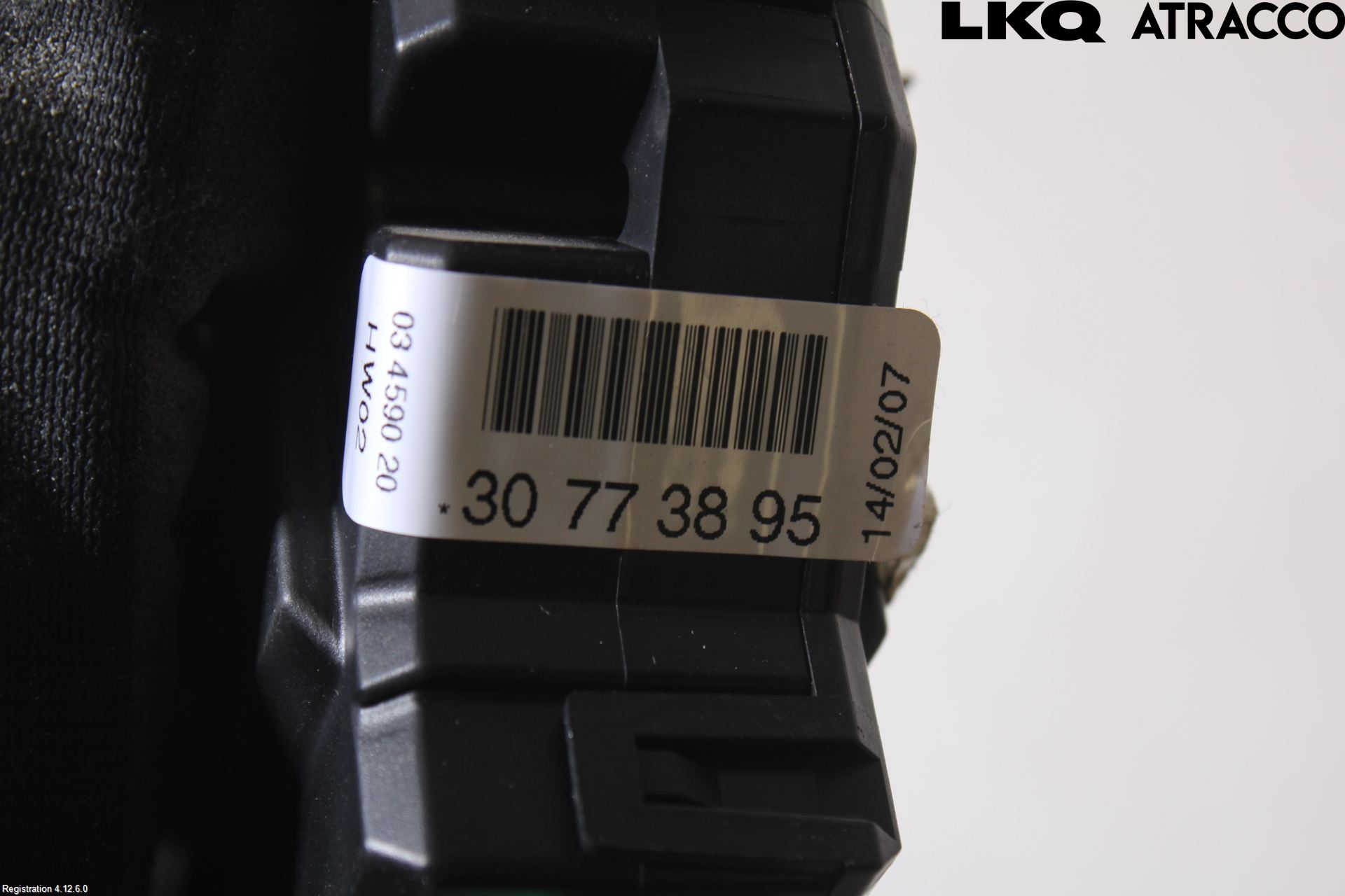 Volvo XC70 05-07 Strömställare Elhiss