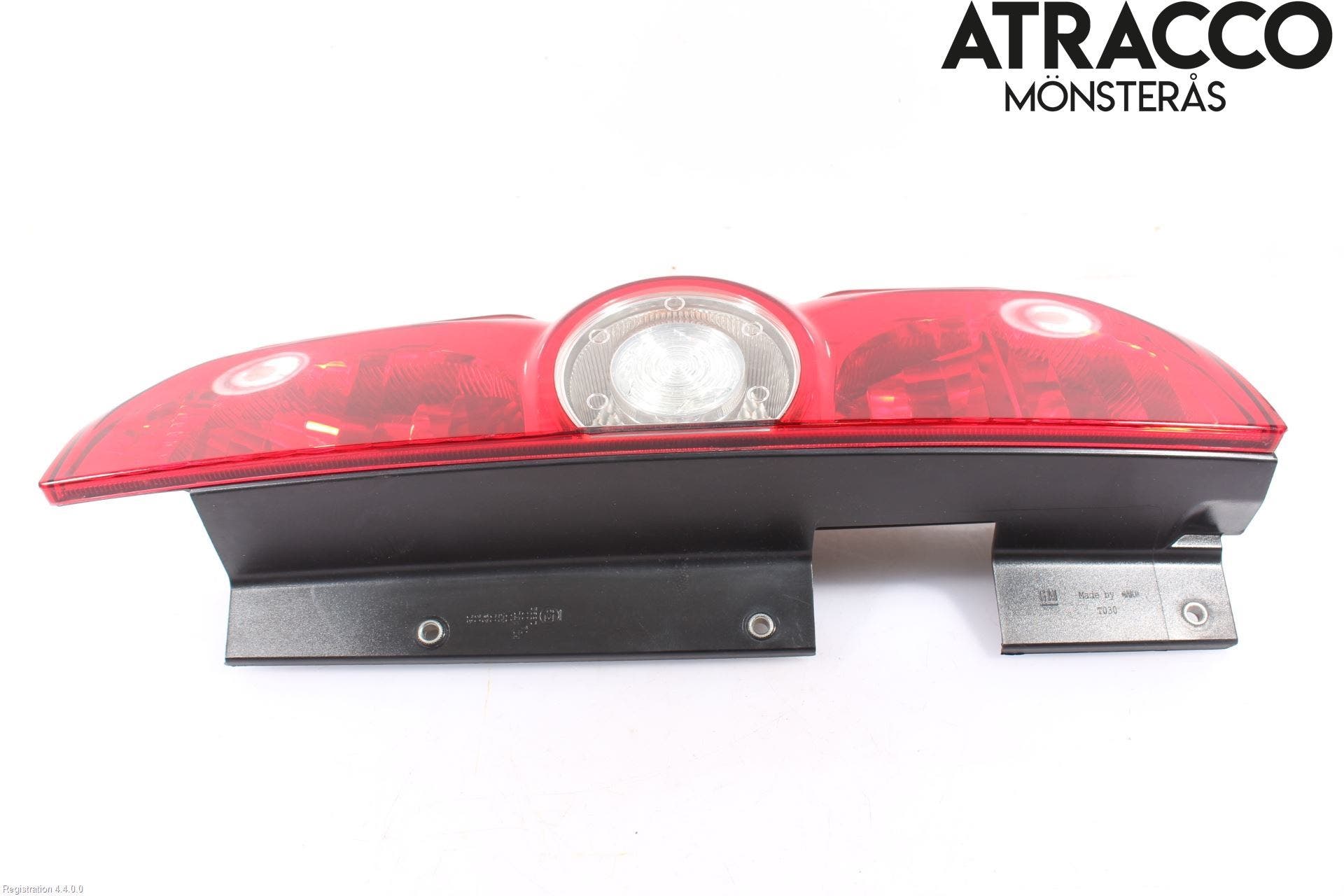 Opel COMBO D 12-18 Bakljus Höger