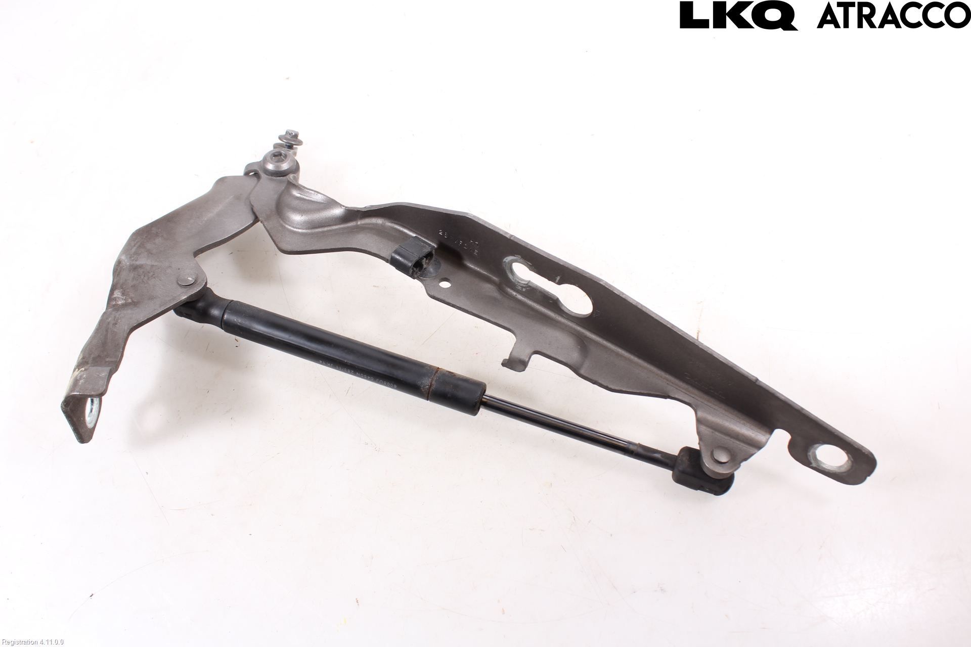 Volvo V70 08-13 Huvgångjärn