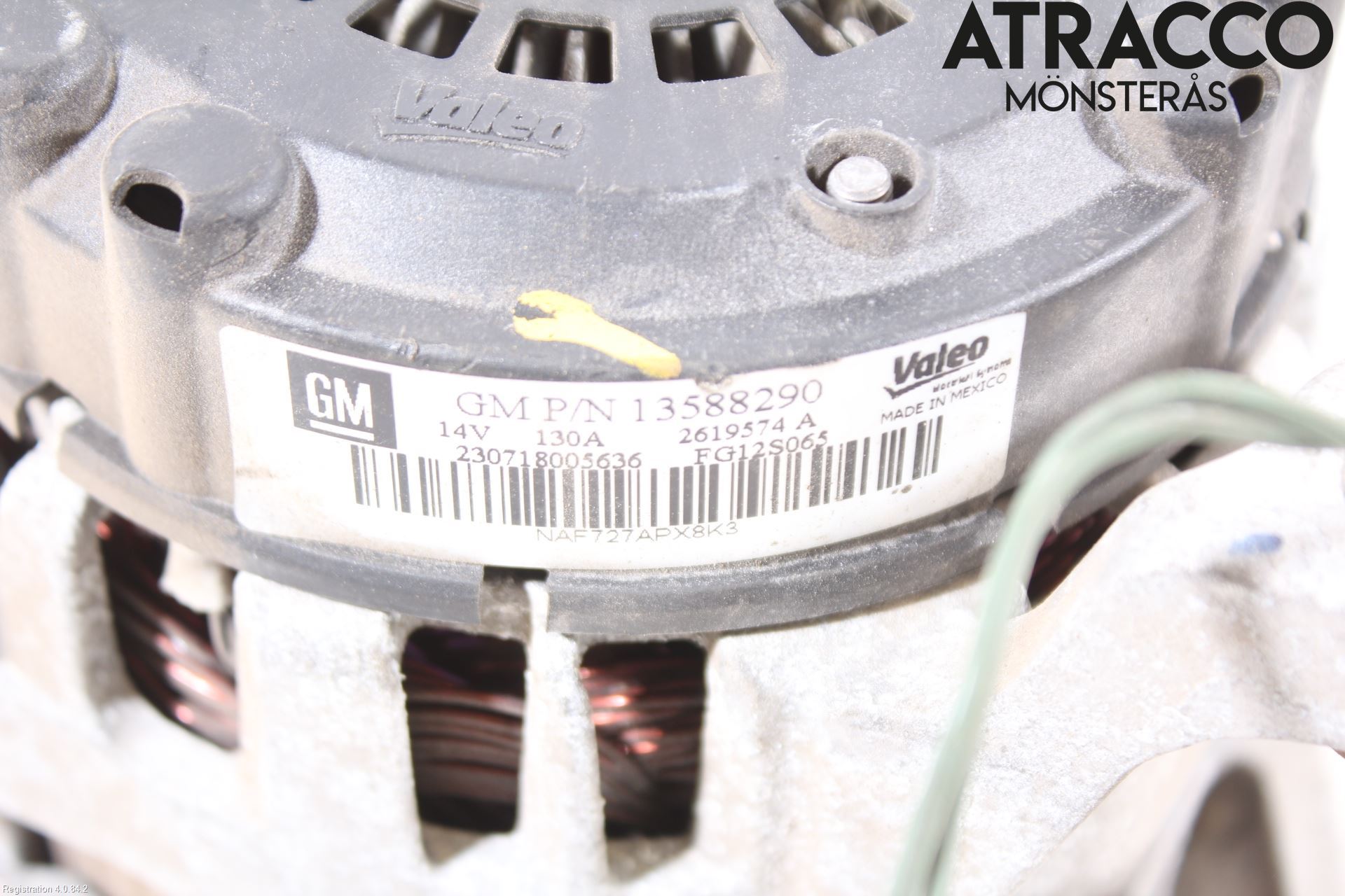 Opel ASTRA J 10-15 Generator