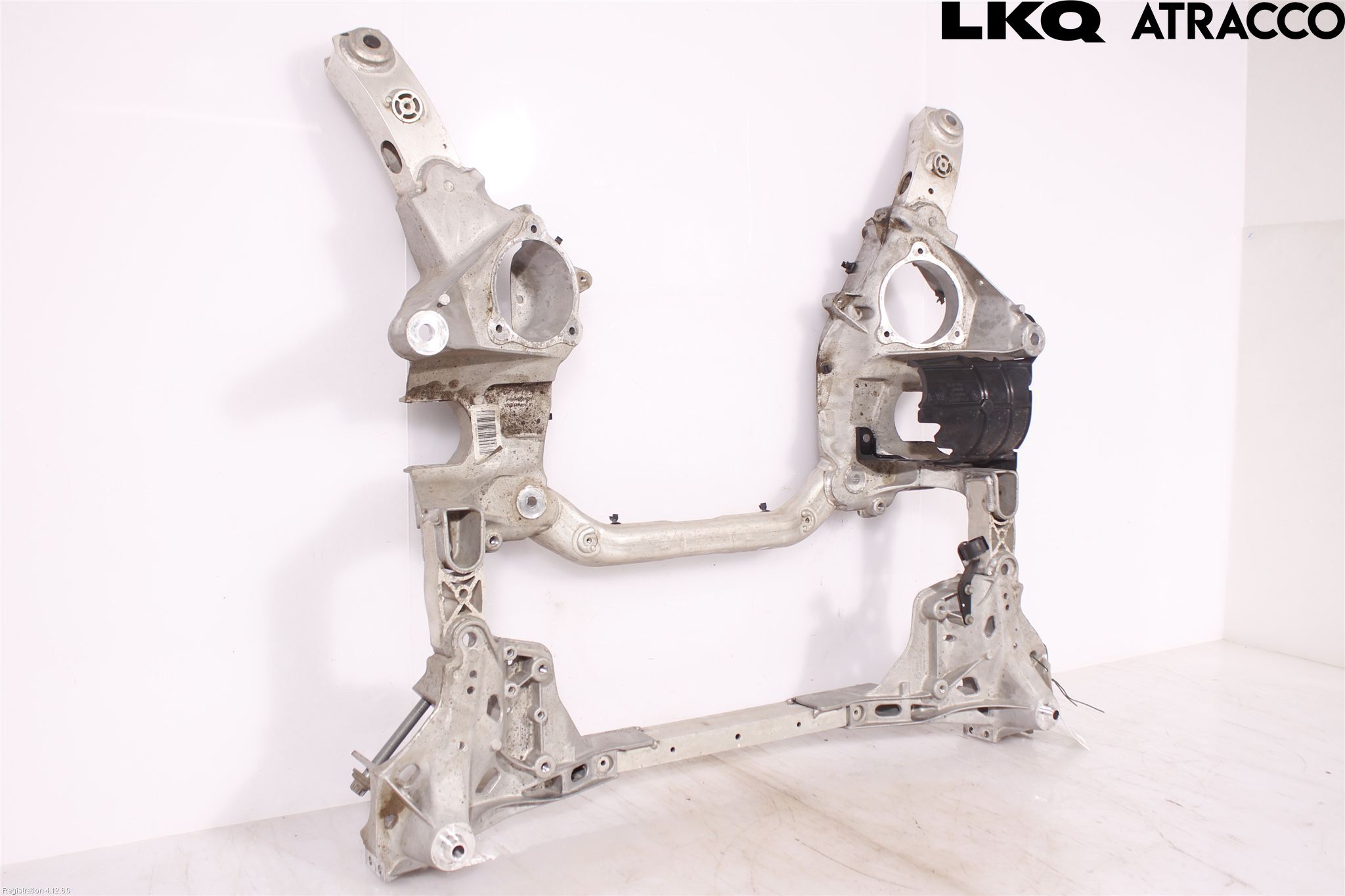 BMW 5 G30/G31/F90 17-23 Framvagnsbalk