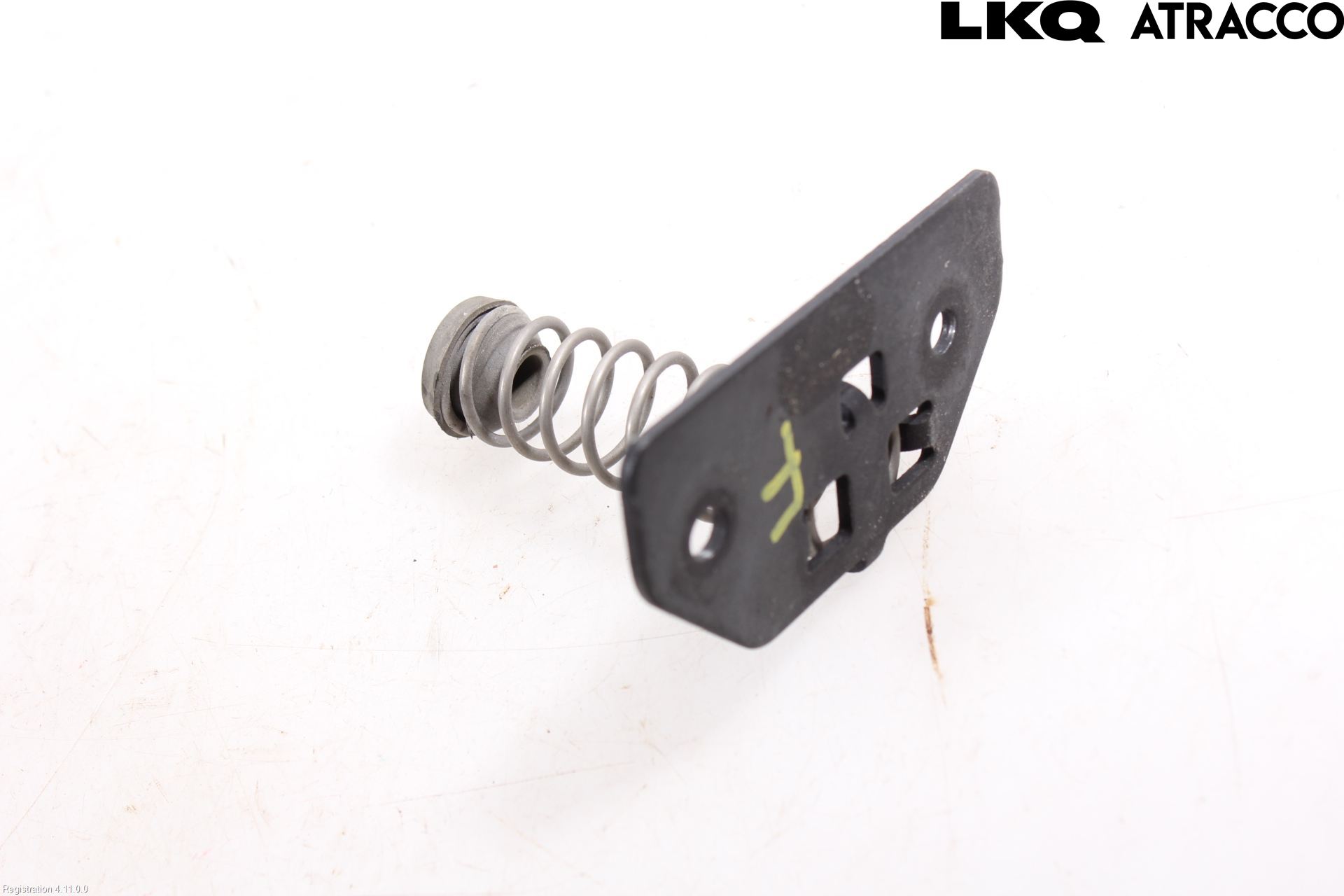 Volvo V70 08-13 Huvlås