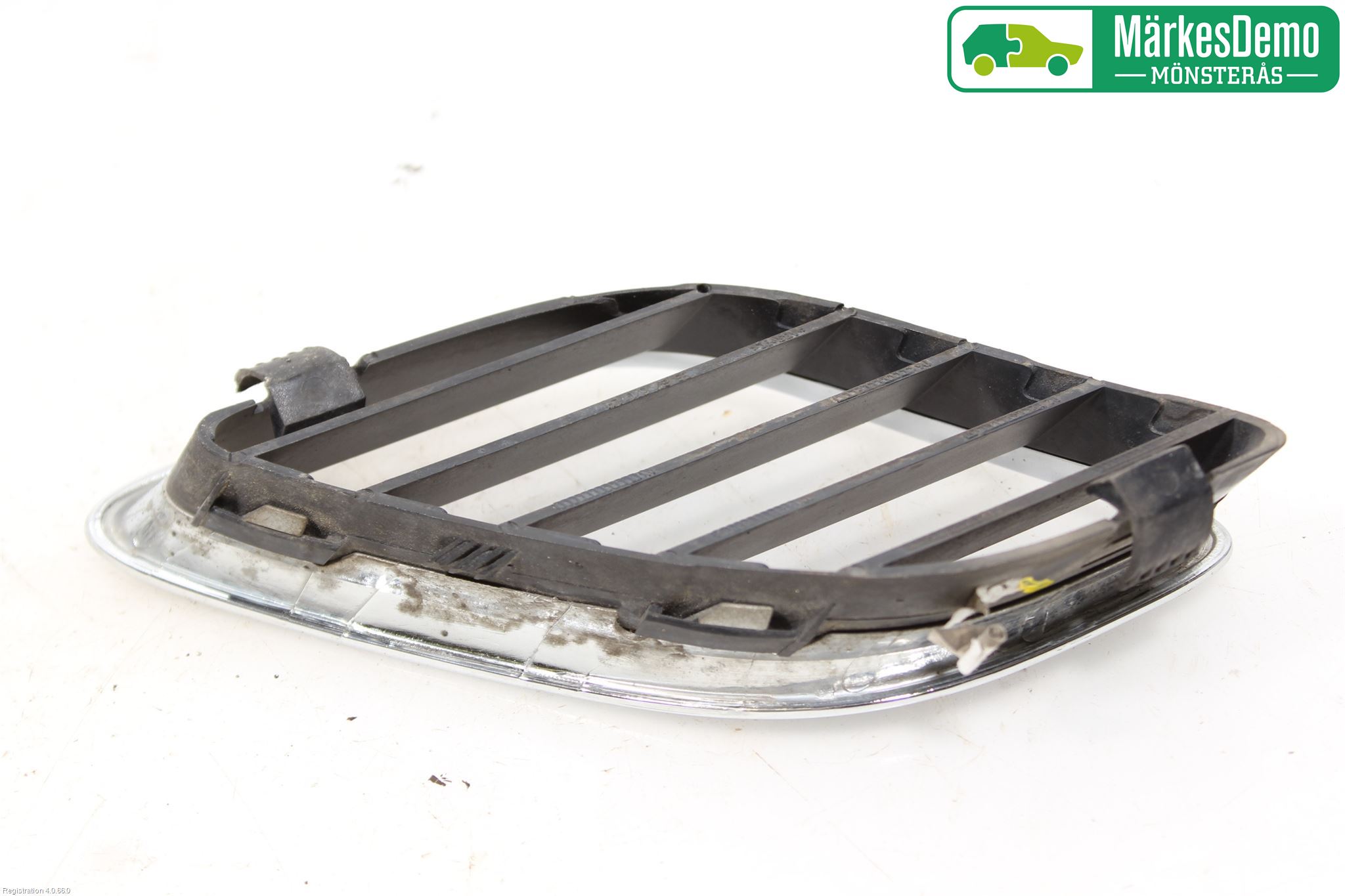 Saab 9-5 -05 Grilldel Vänster