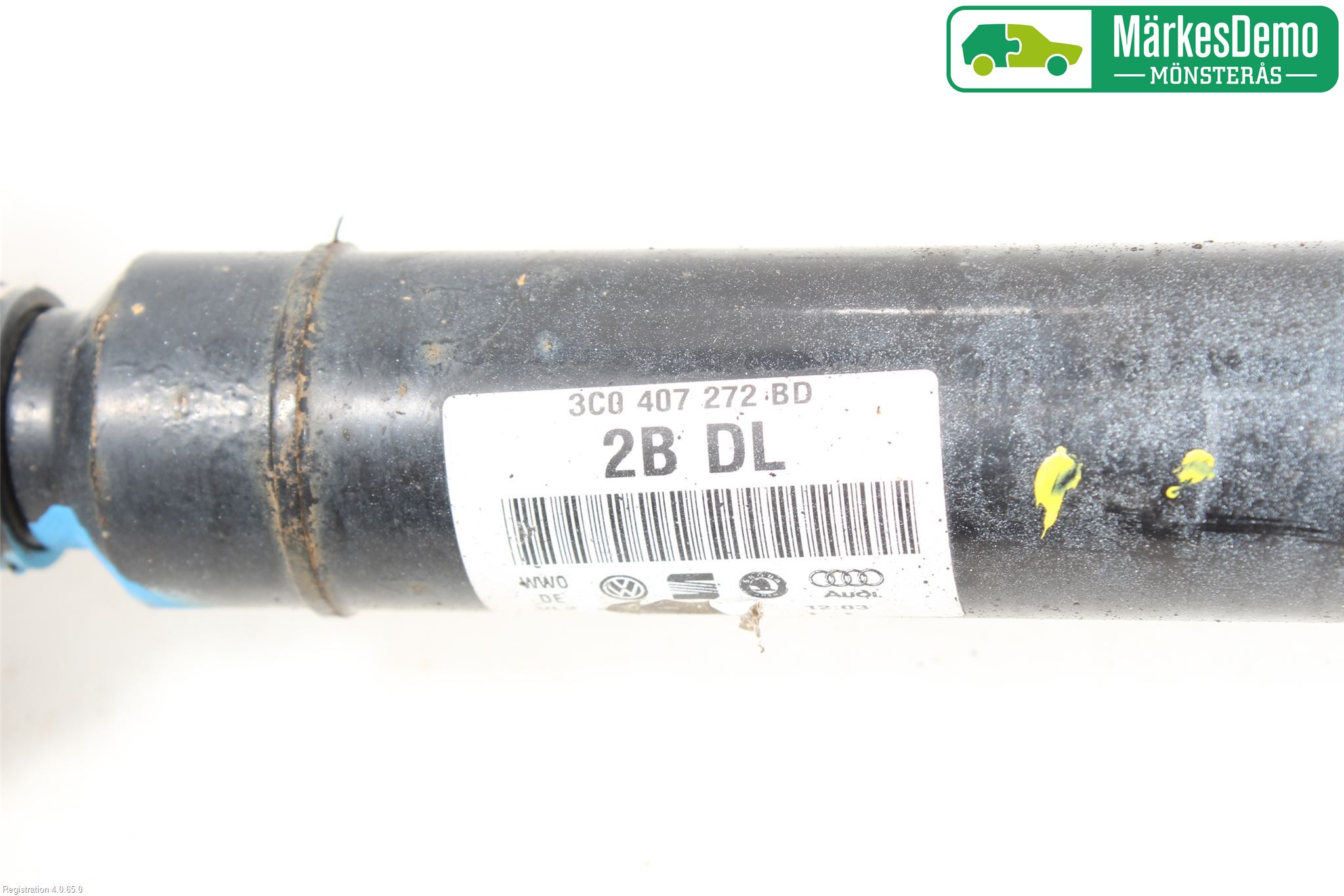 Volkswagen VW CADDY 11-15 Drivaxel Fram Höger