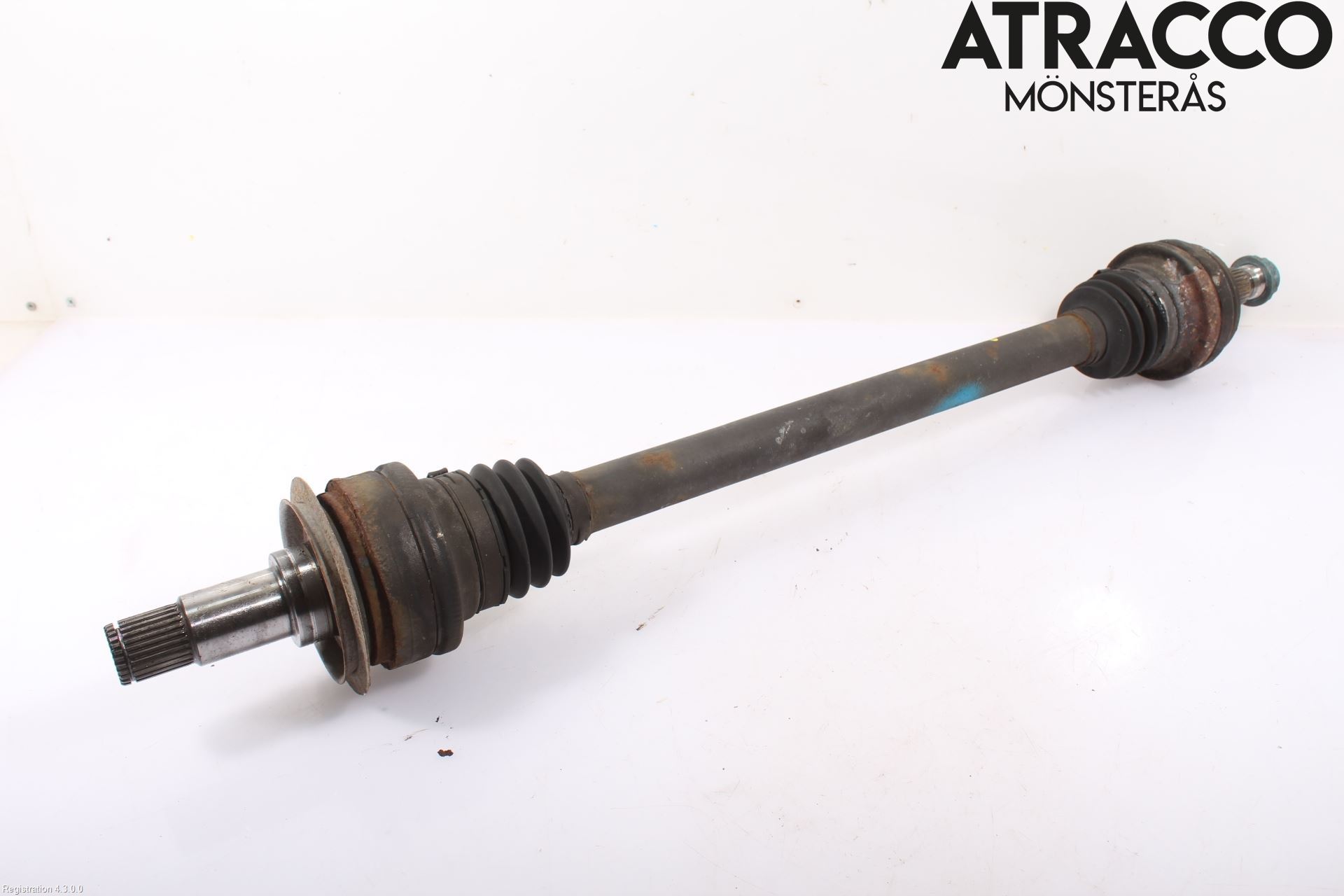 Mercedes-Benz MB C-KLASS (W205) 14-21 Drivaxel Bak Höger