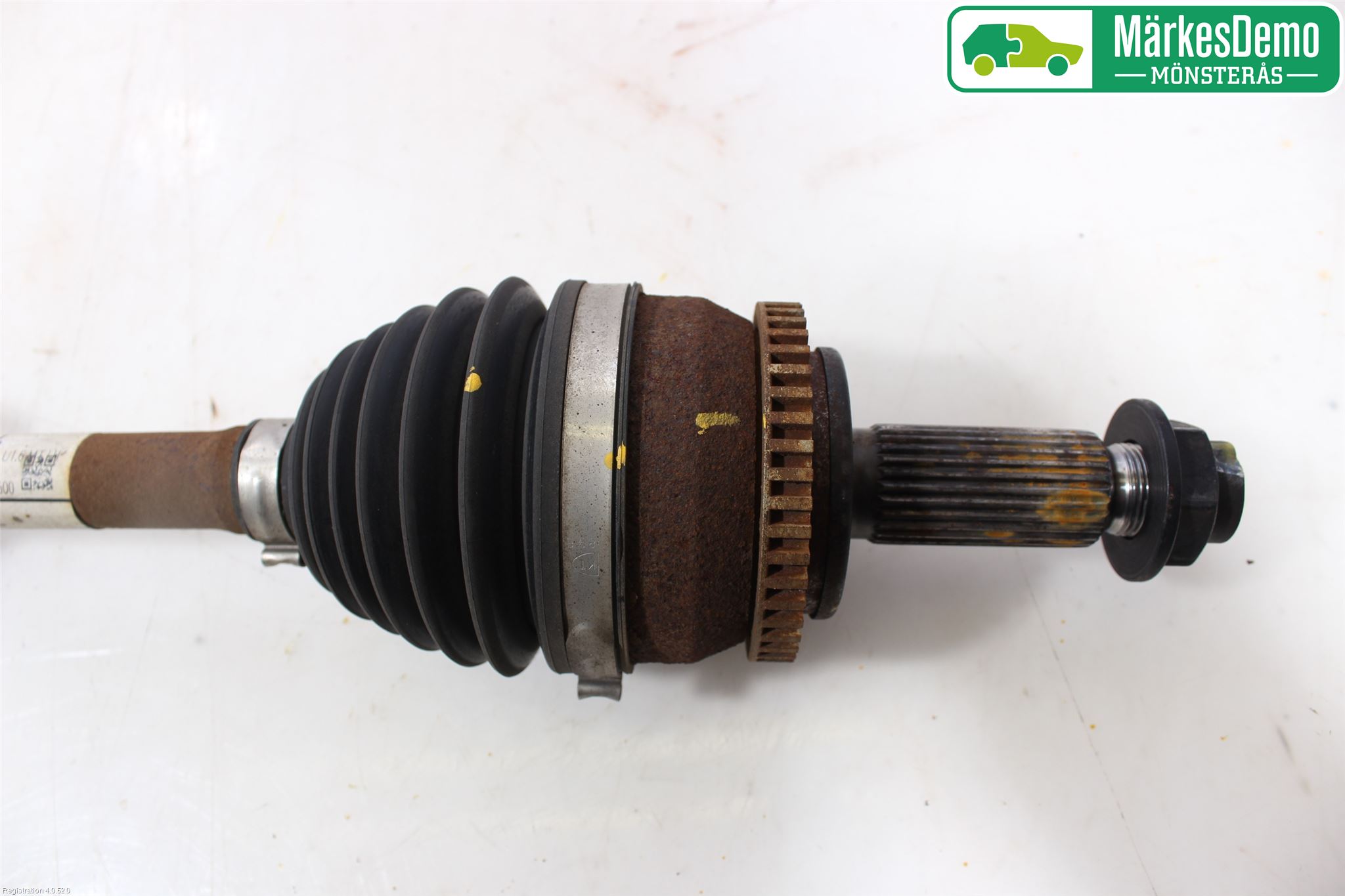 Hyundai i30 GD 13-17 Drivaxel Fram Vänster