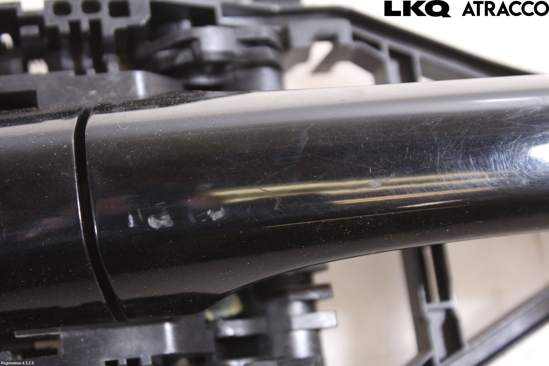 Volvo V40 12-19 Dörrhandtag Yttre Hö