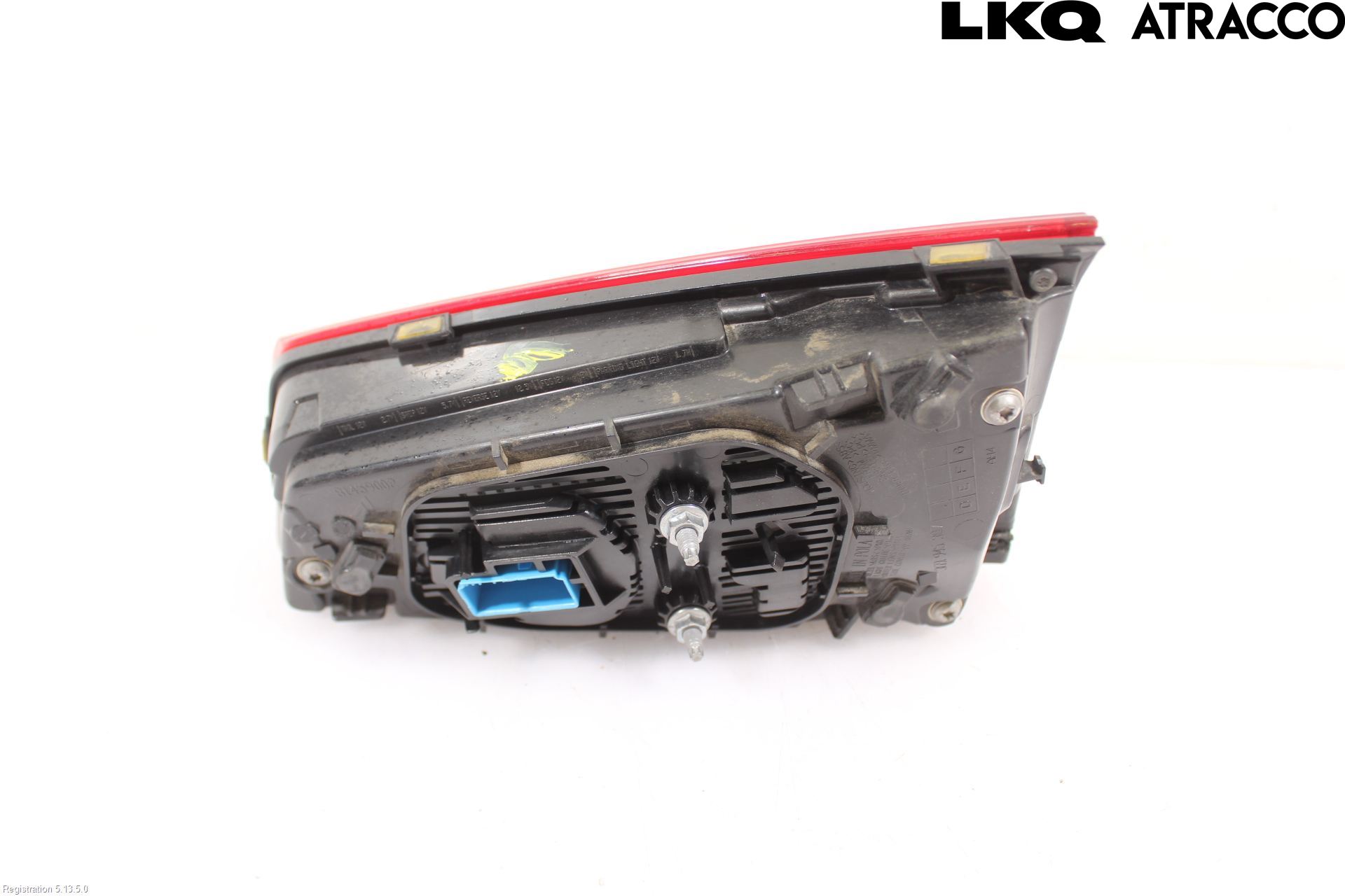 Volkswagen VW PASSAT 15-19 Bakljus Lucka Vä