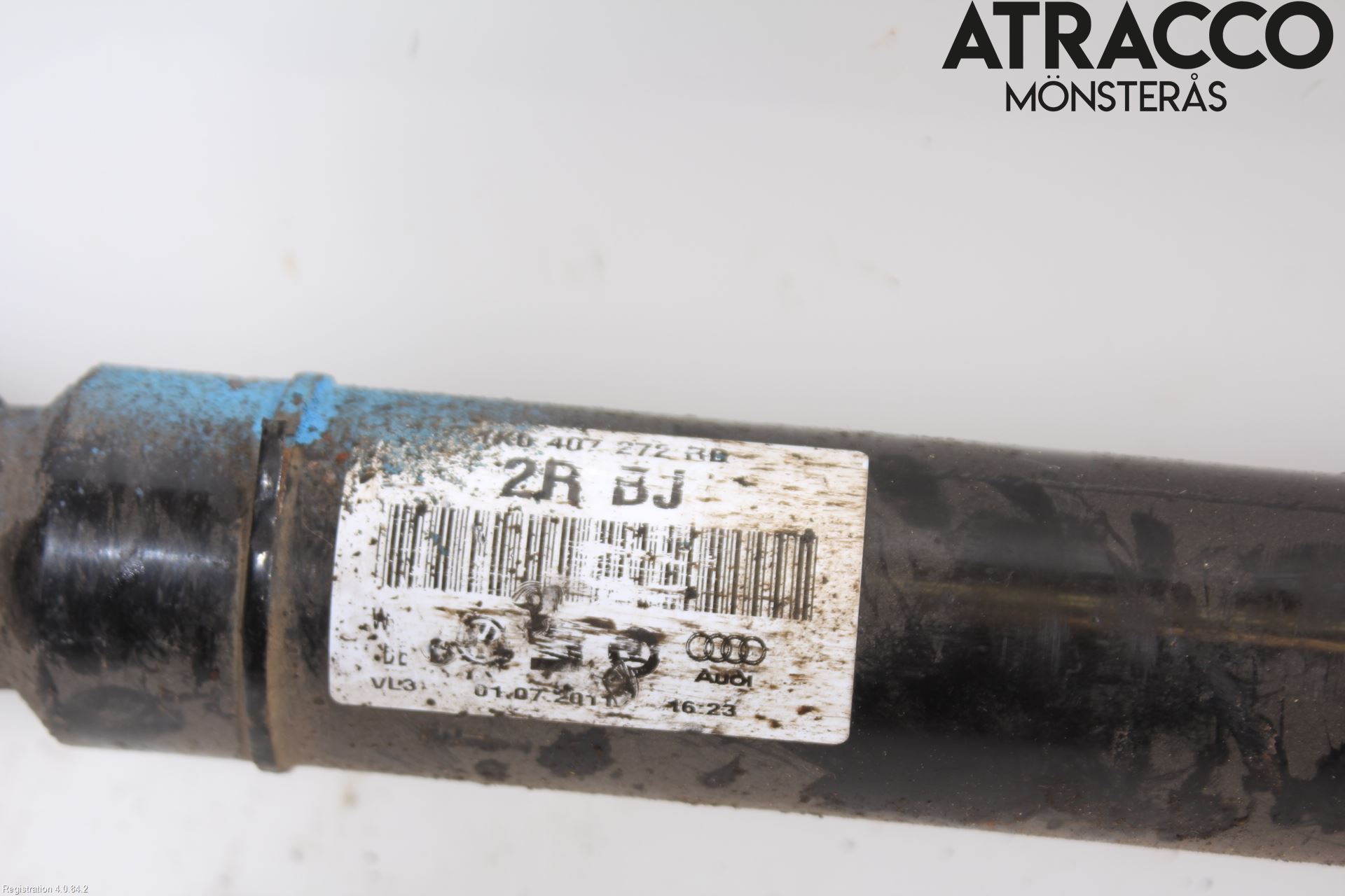 Volkswagen VW PASSAT 11-14 Drivaxel Fram Höger