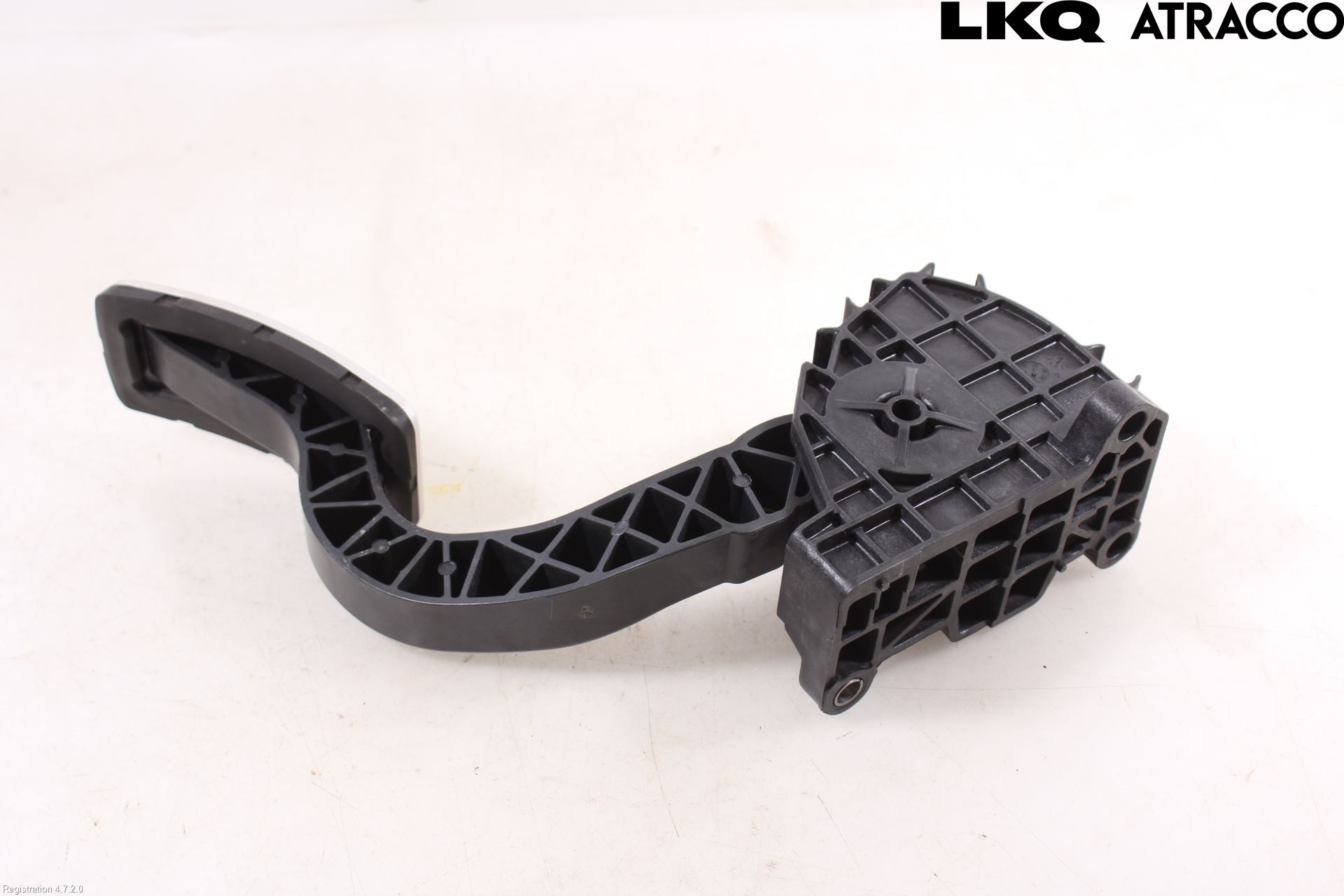 Tesla MODEL 3 17- Gaspedal