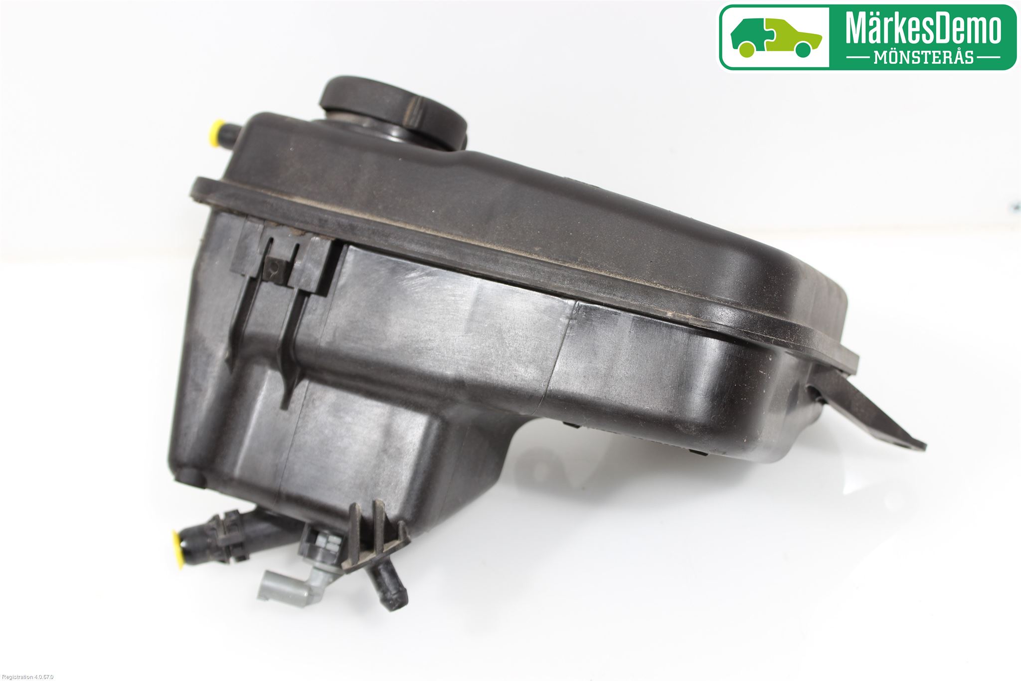 BMW 5 E60/61 Sed/Tou 02-10 Expansionstank
