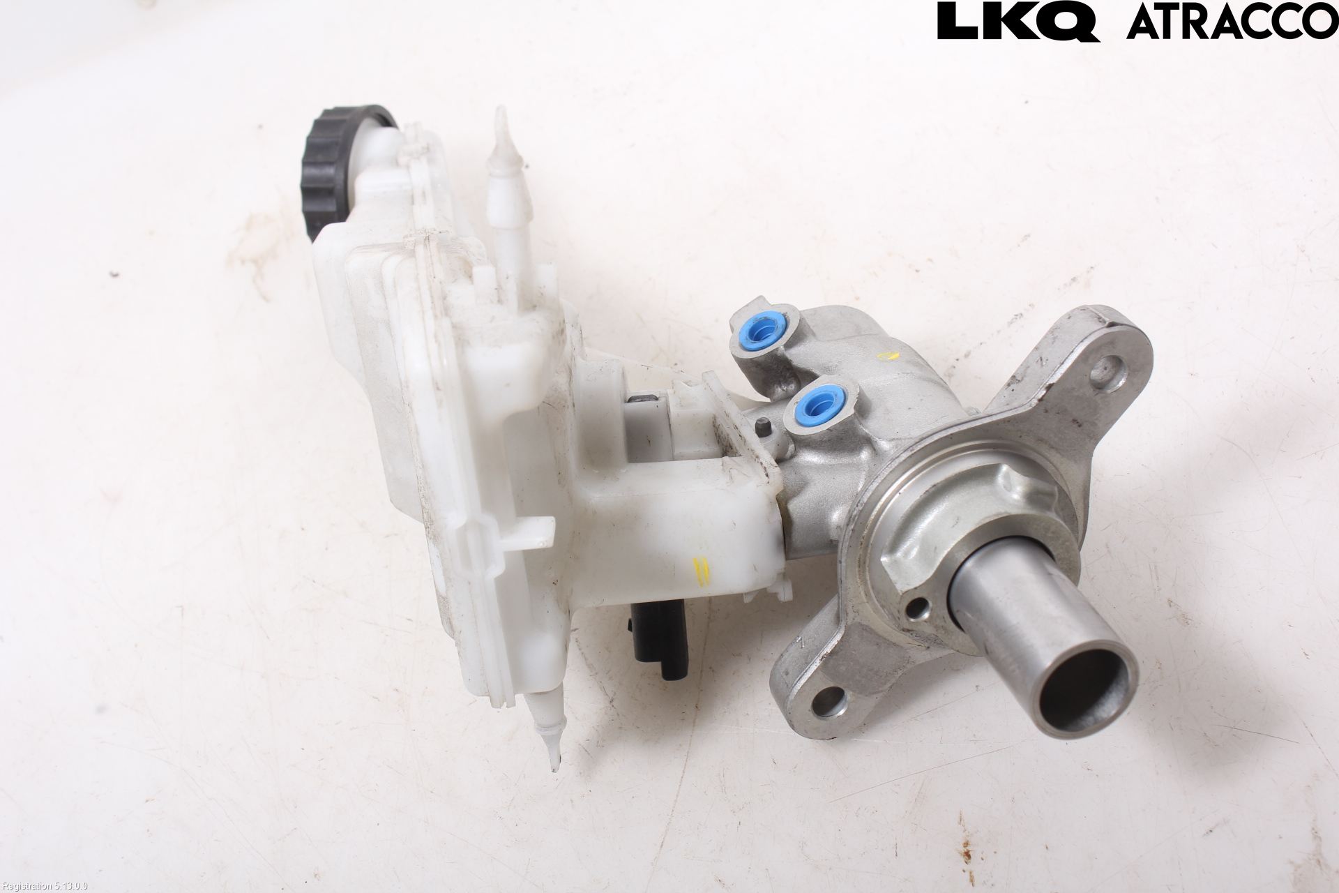 Opel ASTRA L 22- Broms Huvudcylinder
