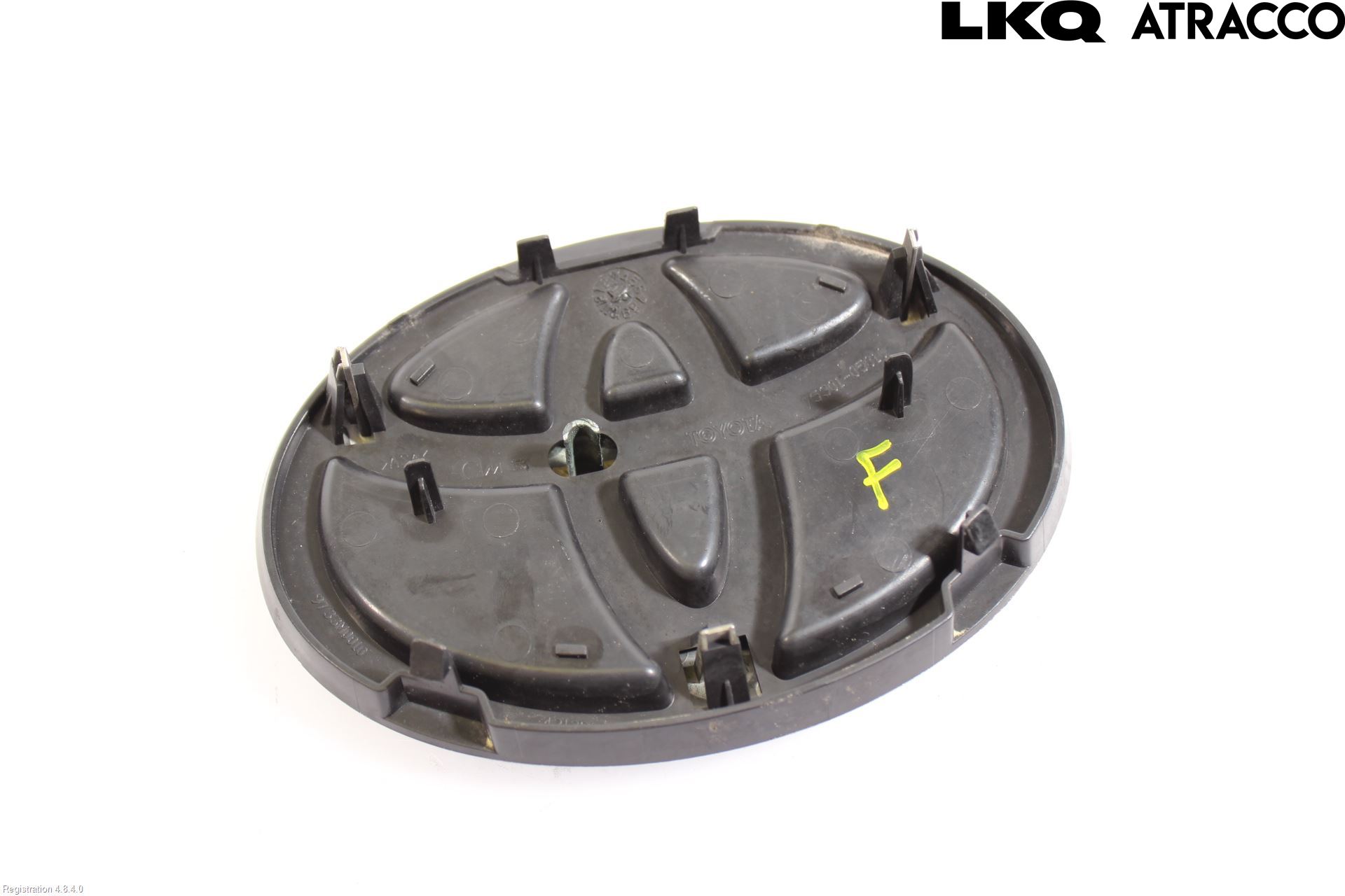 Toyota AVENSIS 07-08 Emblem