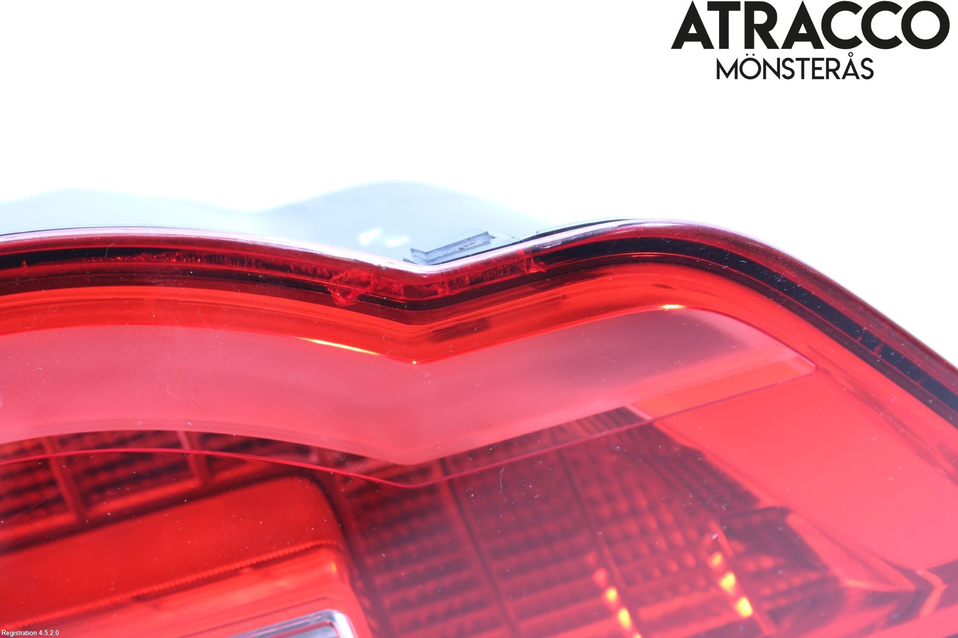 Jaguar F-PACE Bakljus Lucka Hö