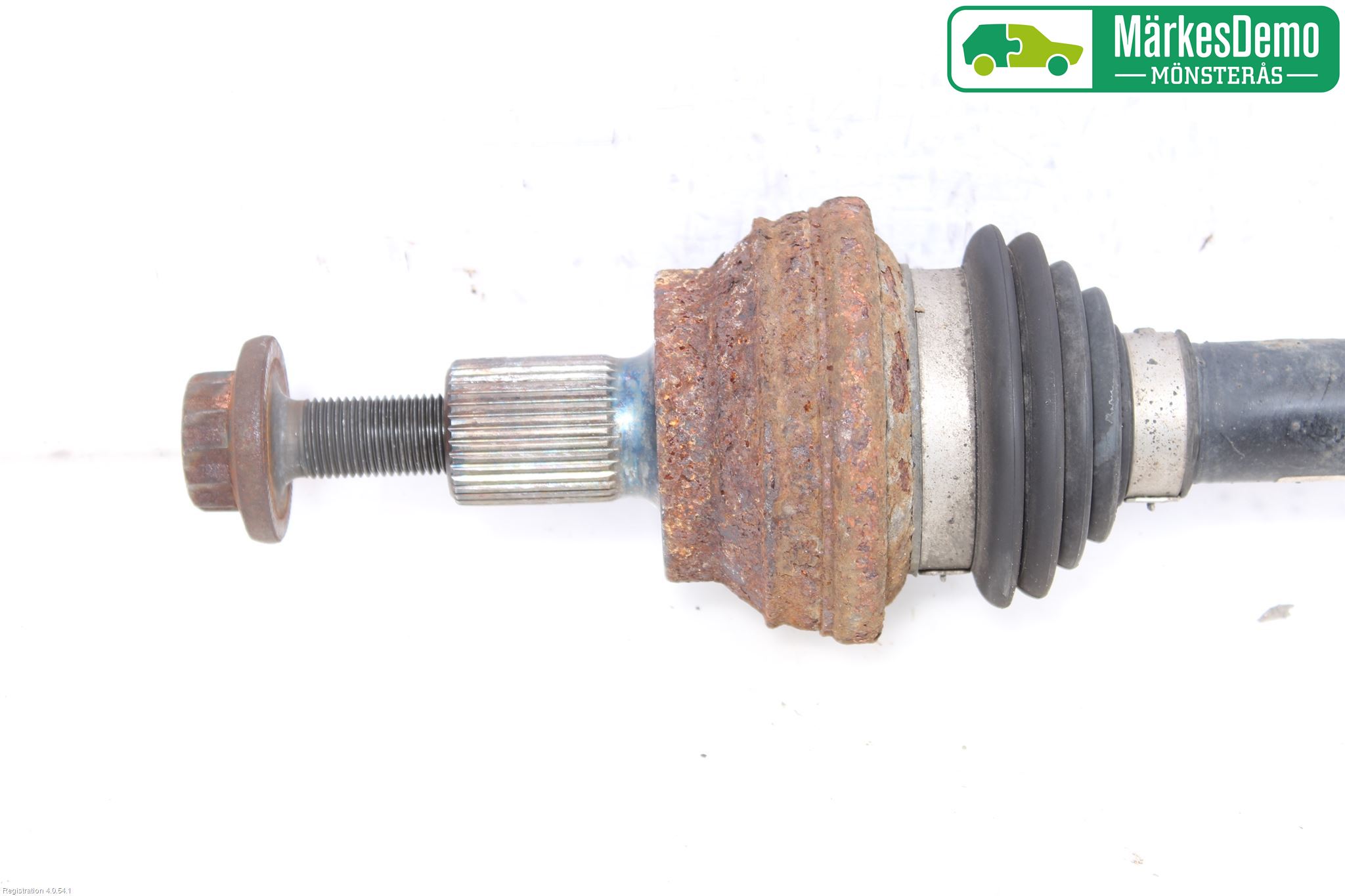 Volkswagen VW GOLF VI 09-13 Drivaxel Bak Höger