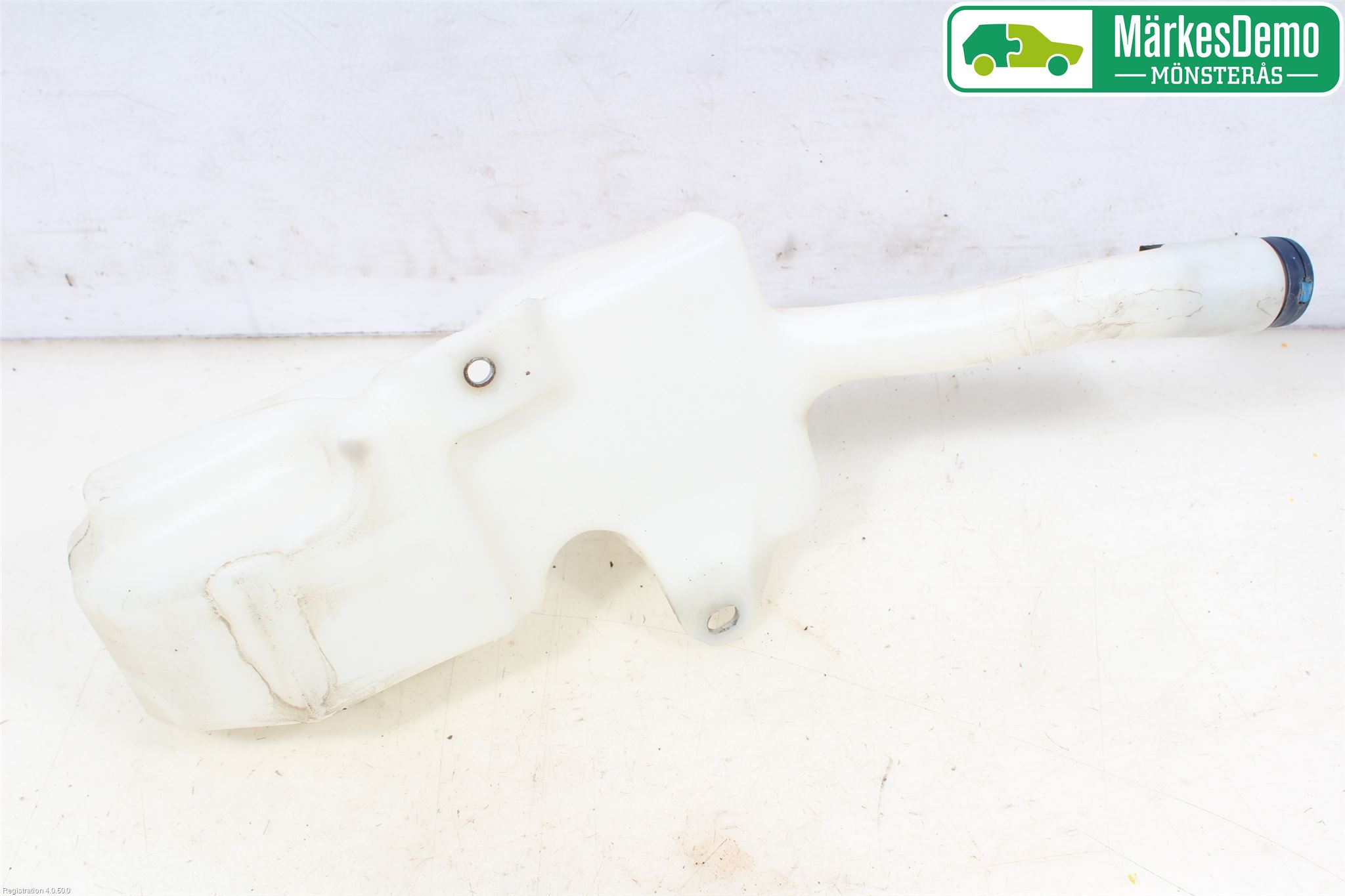 Ford KA 09-16 Spolartank Vindruta