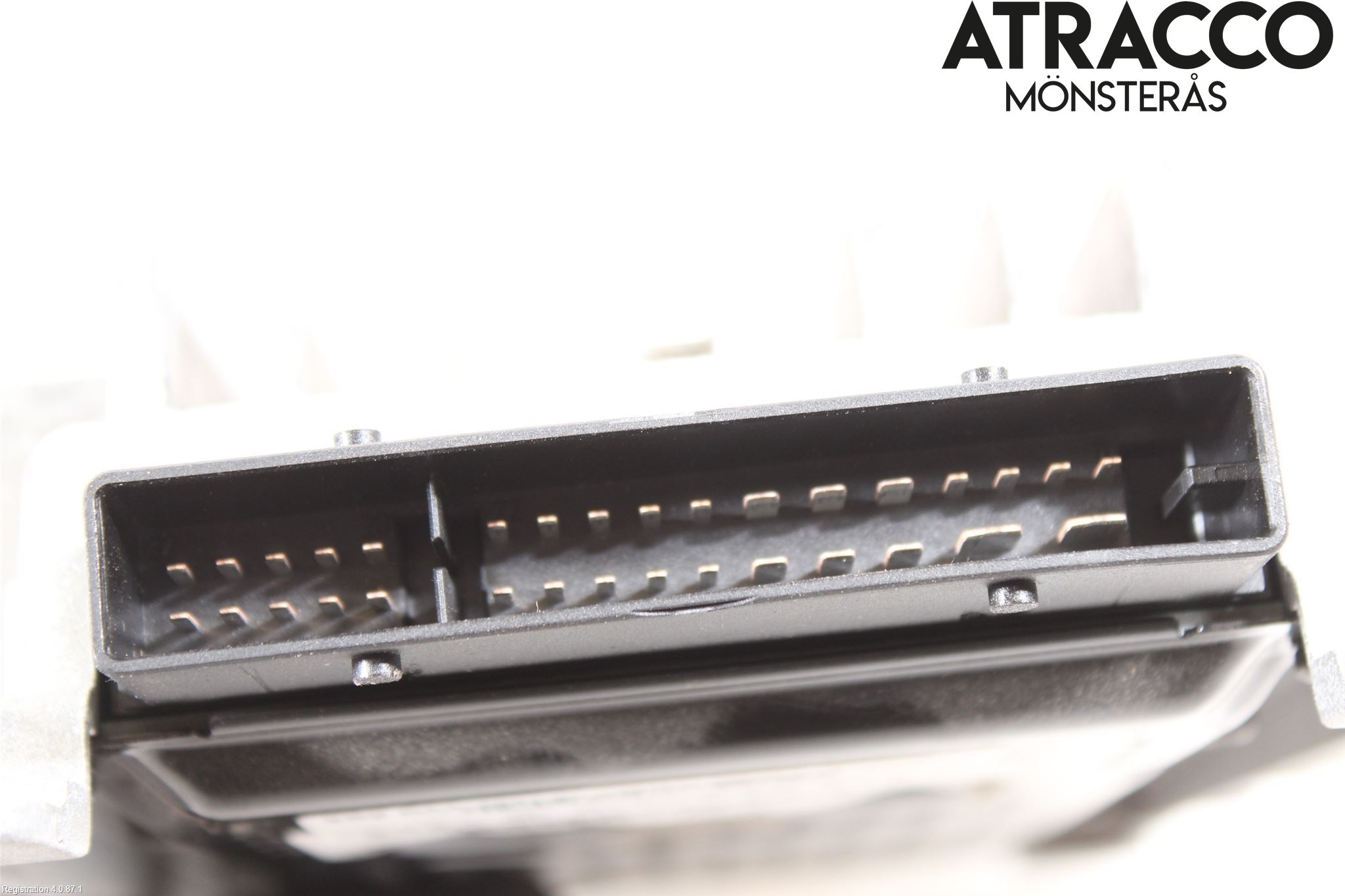 Audi A4/S4 05-07 Radio-Stereo Förstärkare