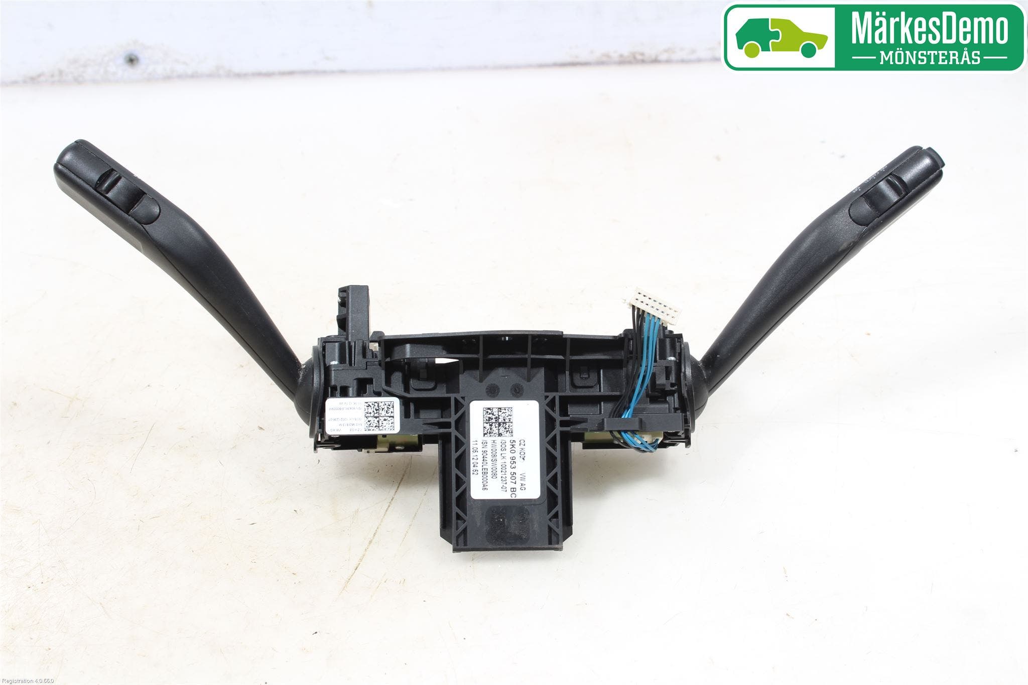 Volkswagen VW GOLF VI 09-13 Spakcentral