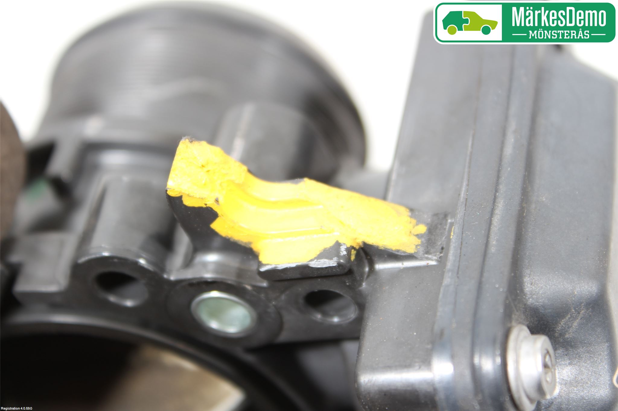 Ford KUGA 13-16 Injspjällhus