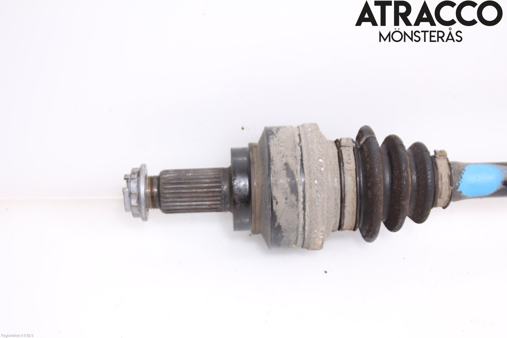 BMW 1 F20/F21 11-19 Drivaxel Bak Höger