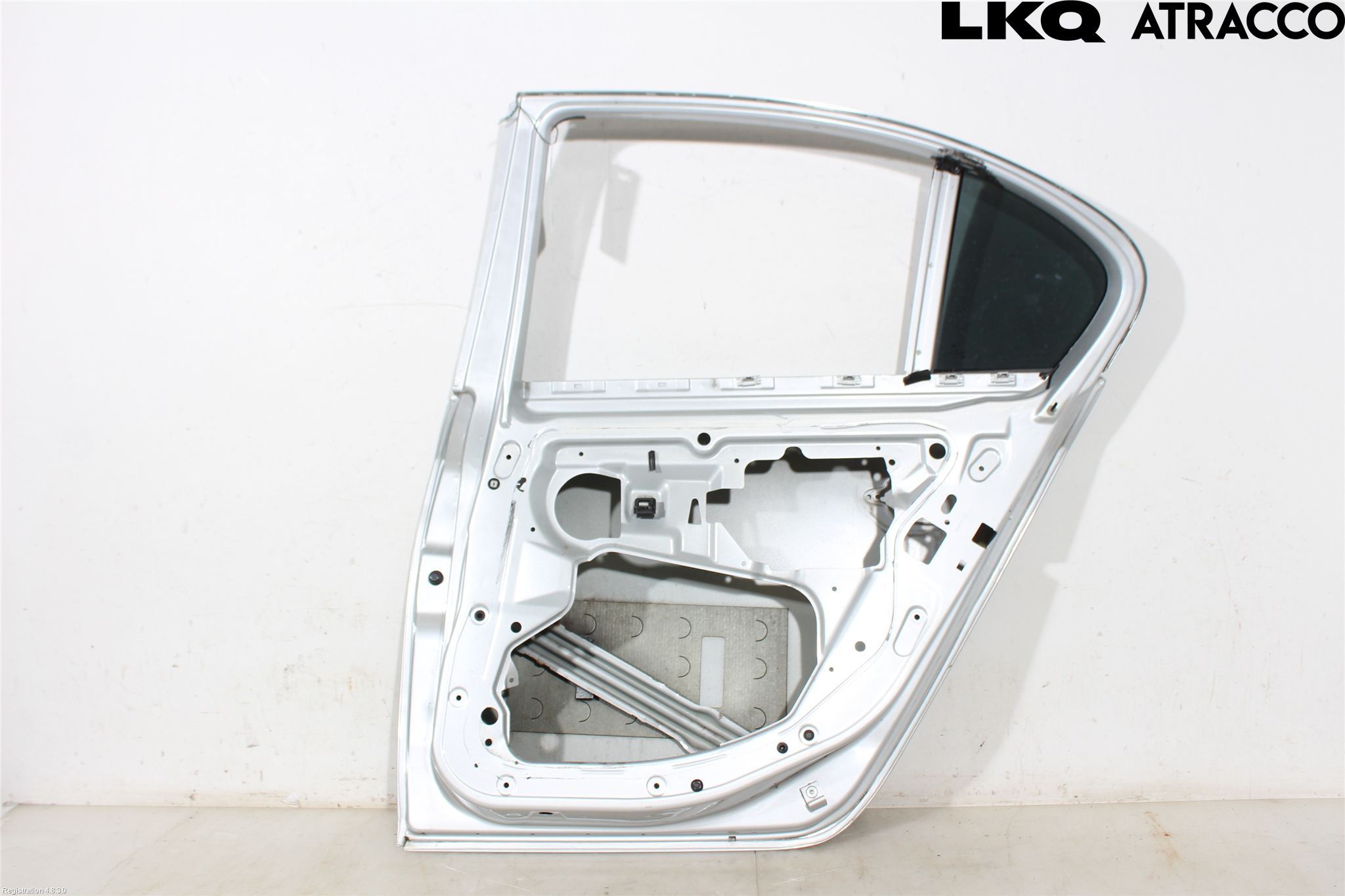 BMW 5 E60/61 Sed/Tou 02-10 Dörr Bak Höger