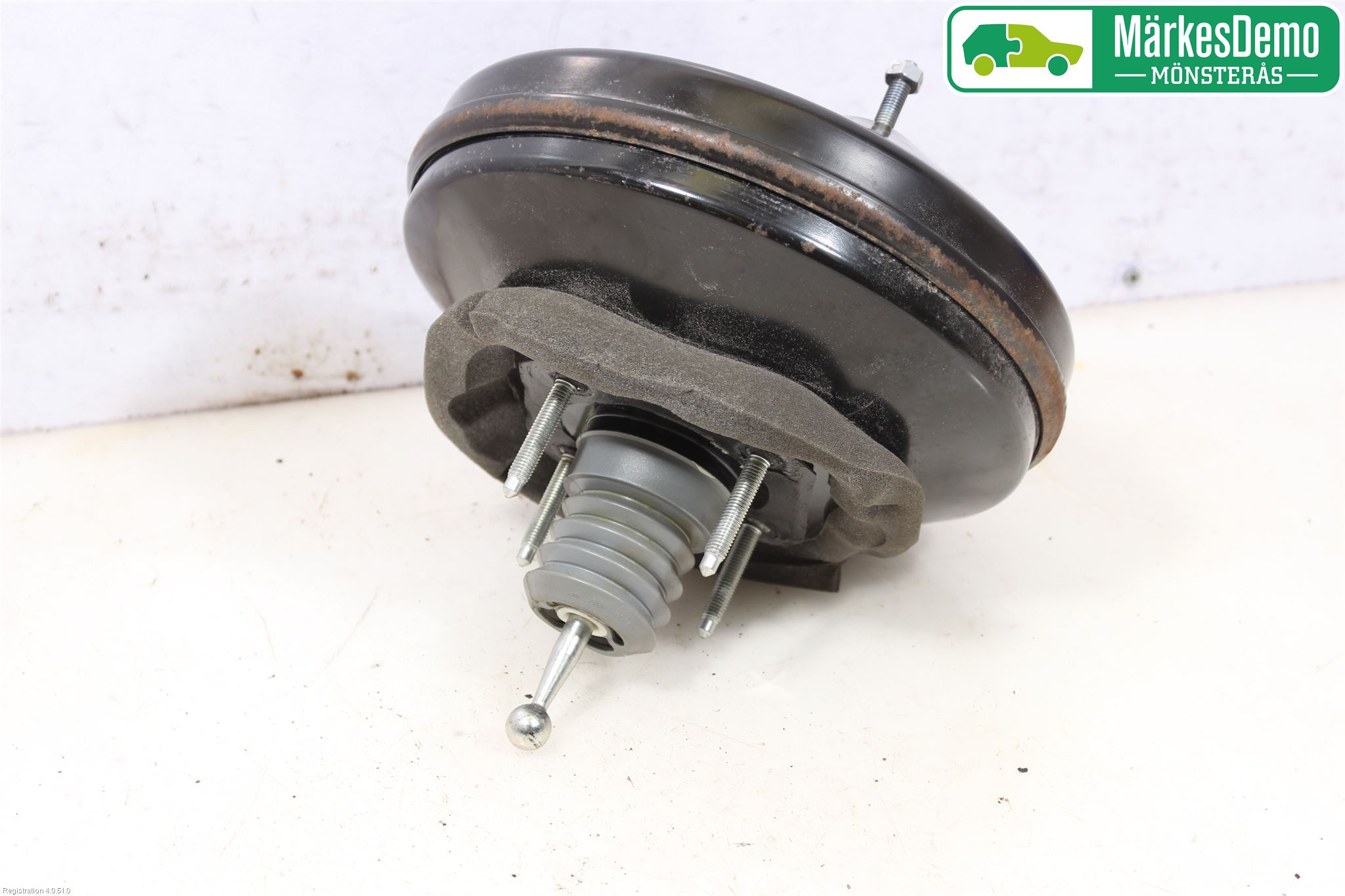 Peugeot 208 12-15 Bromsservo