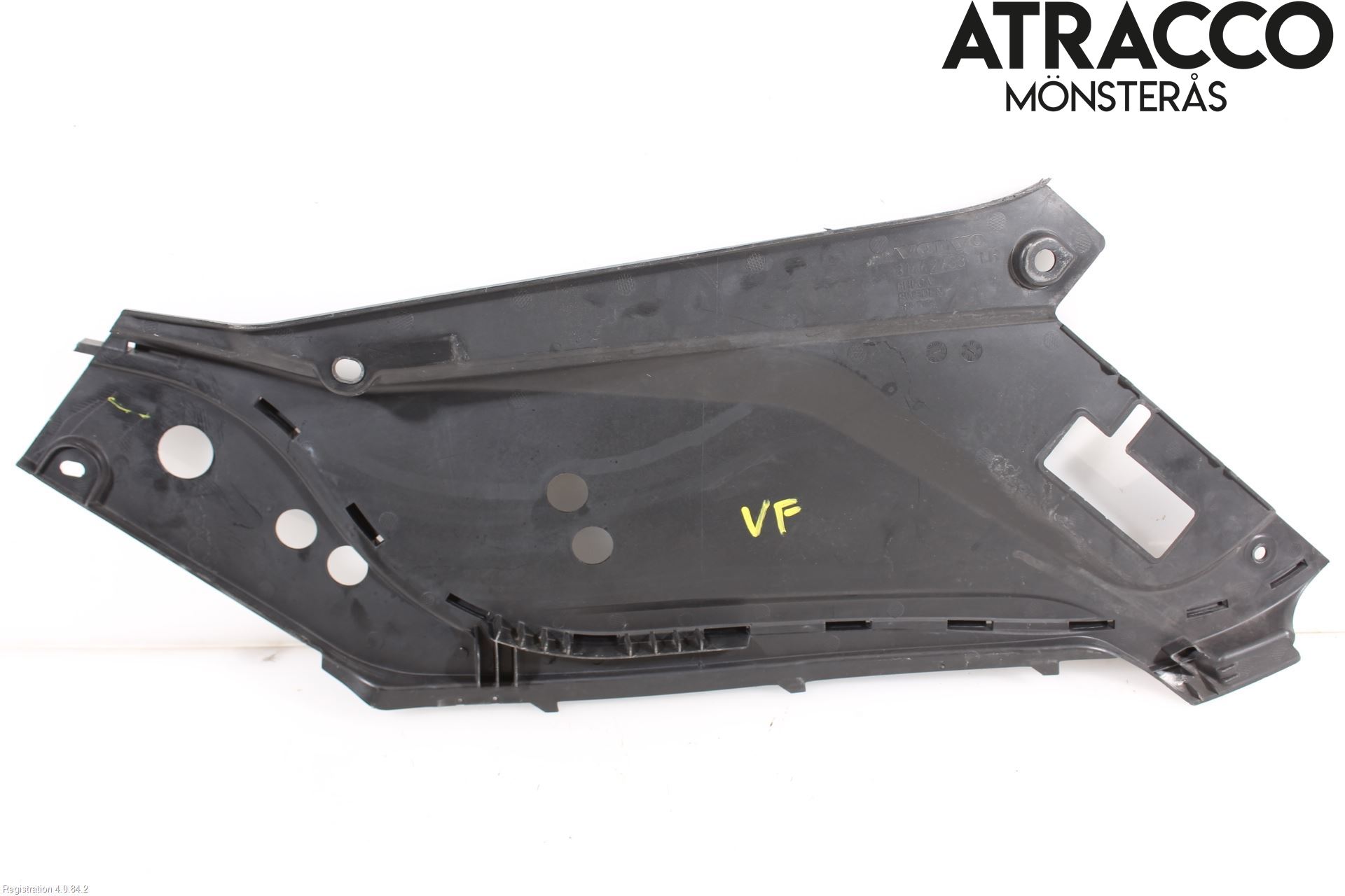 Volvo XC90/RECHARGE 16- Täckplast Front