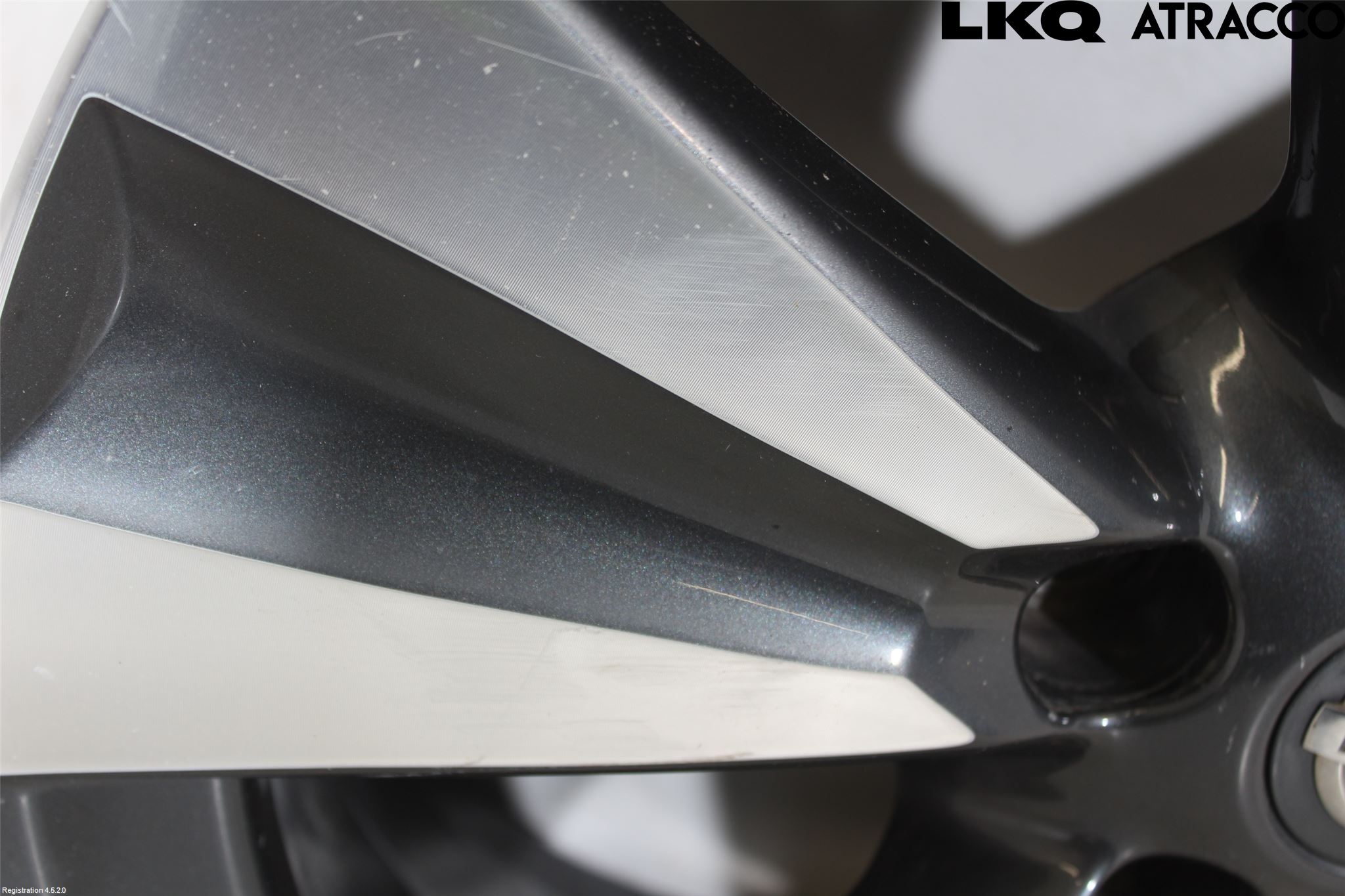 Nissan PULSAR Fälg Aluminium