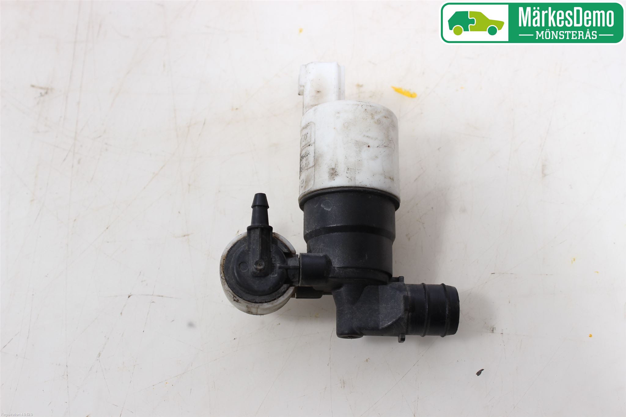 Volvo V60 11-13 Spolarpump Vindruta