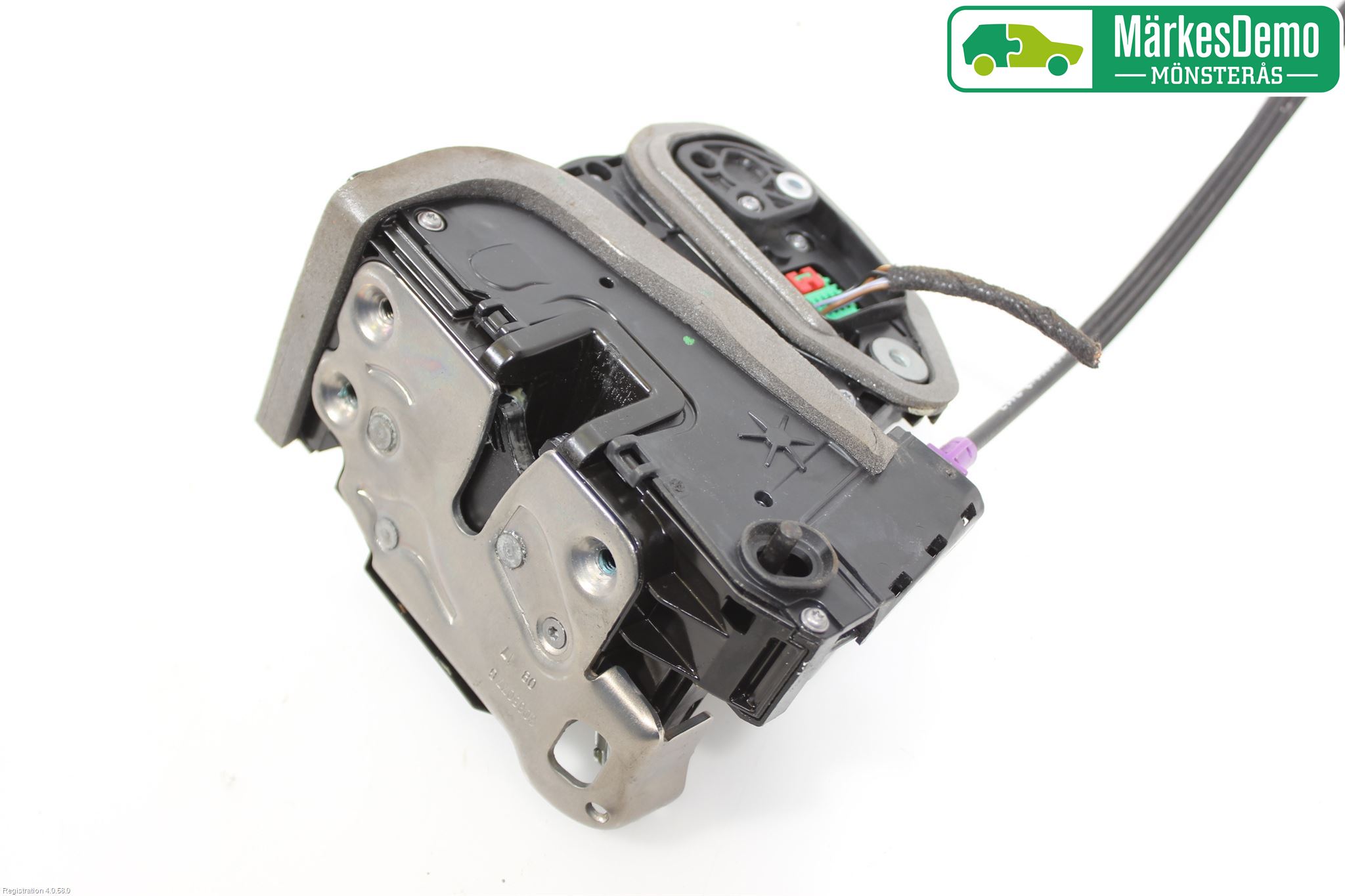 Opel INSIGNIA 17- Låskista-Dörrlås