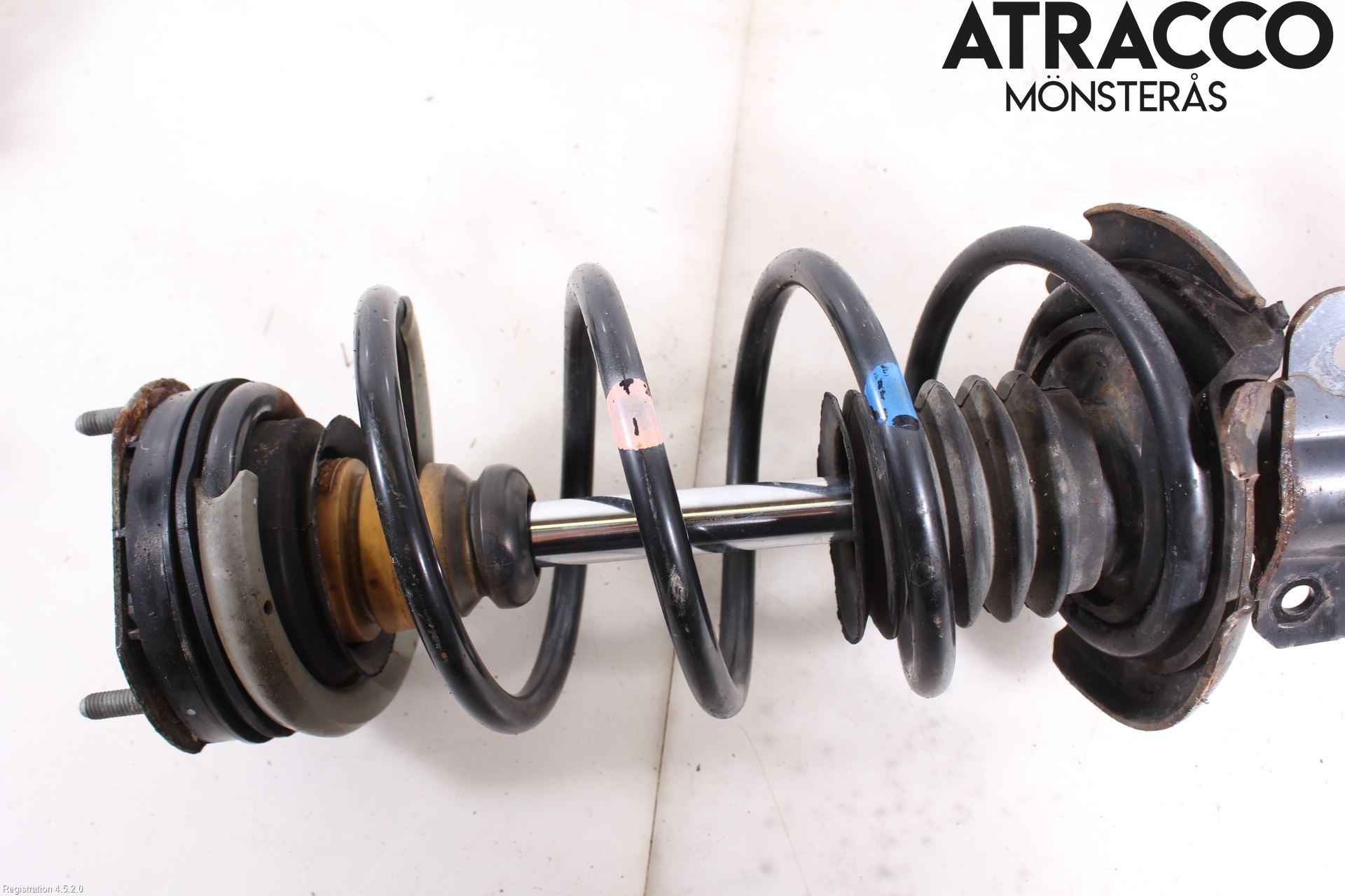 Mazda 2 (DE) 08-15 Fjäderben Fram Vänster