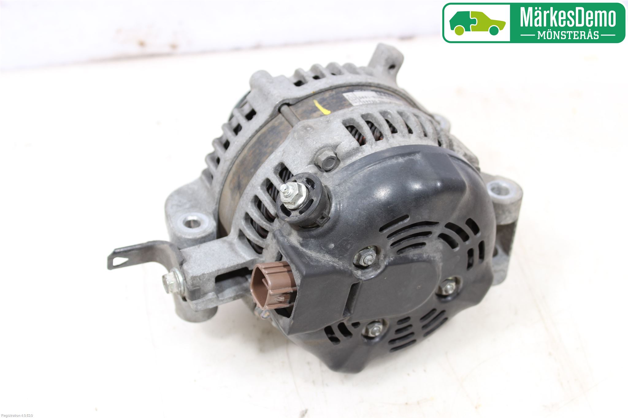 Toyota AVENSIS 09-15 Generator