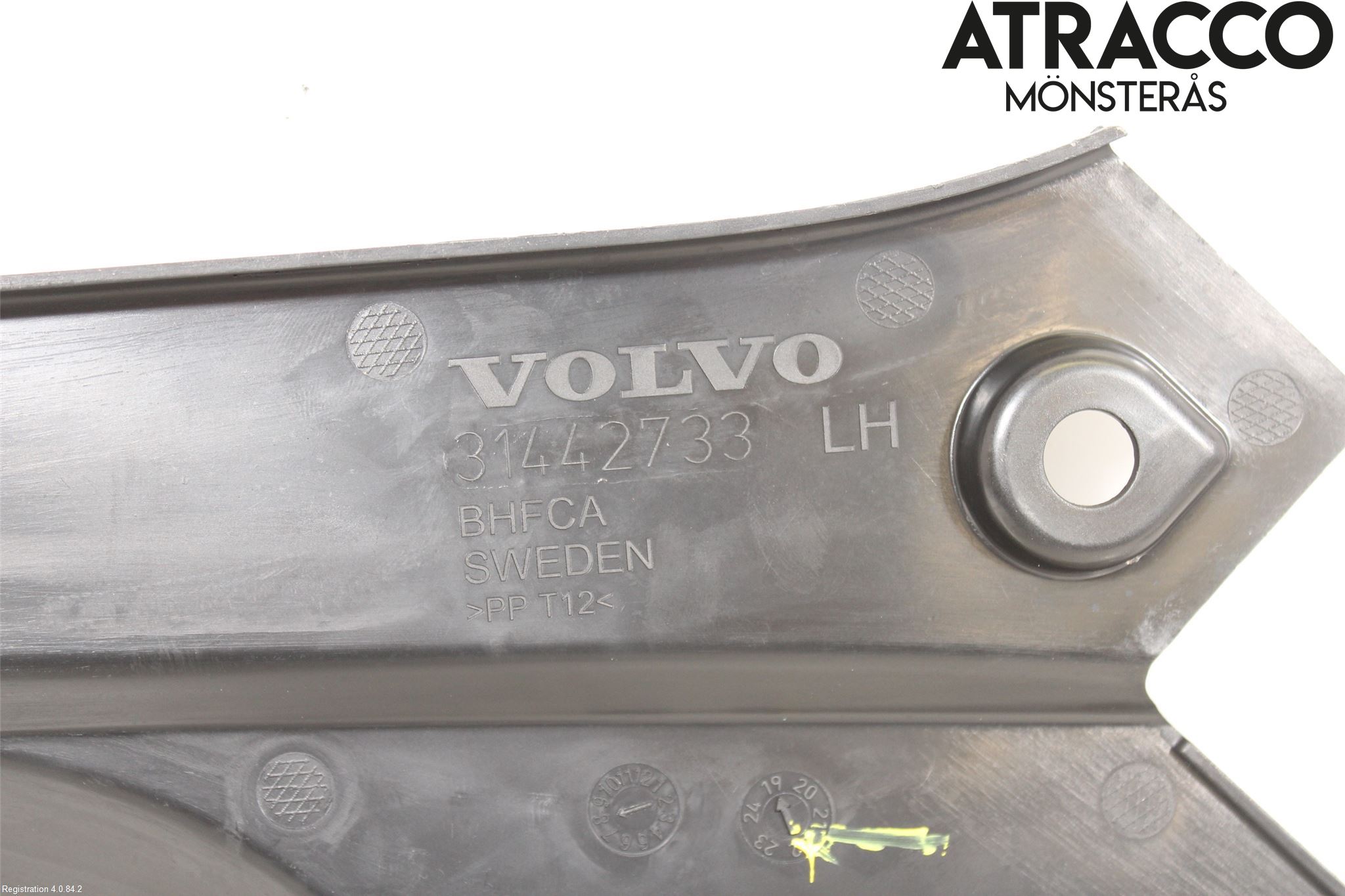 Volvo XC90/RECHARGE 16- Täckplast Front