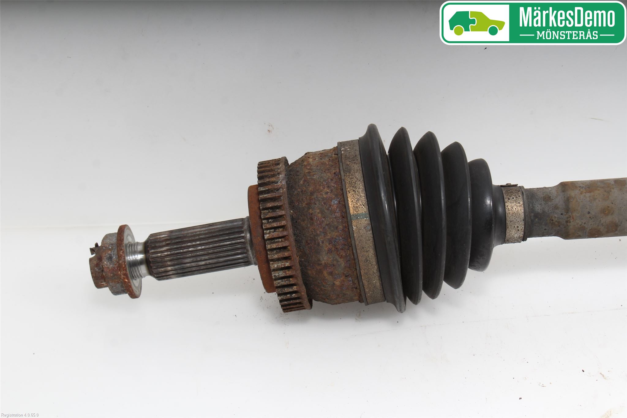 Kia CARENS II 07-12 Drivaxel Fram Höger
