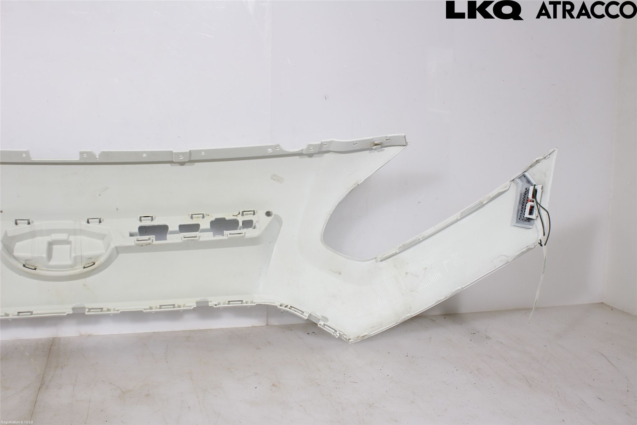 Ford TRANSIT/TOURNEO CONNECT 13-22 Stötfångarbeklädnad Fram