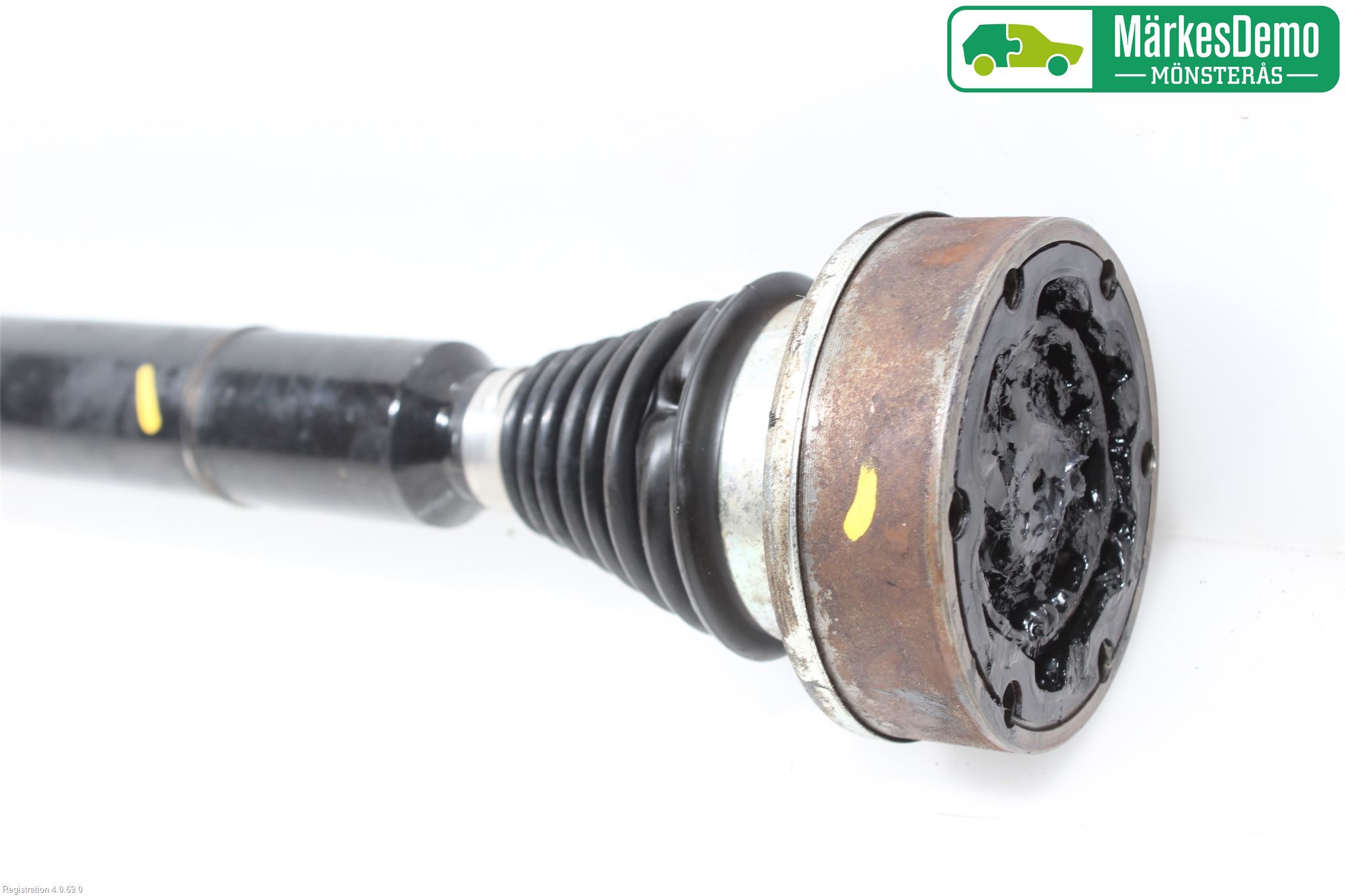 Volkswagen VW CADDY 16-20 Drivaxel Fram Höger