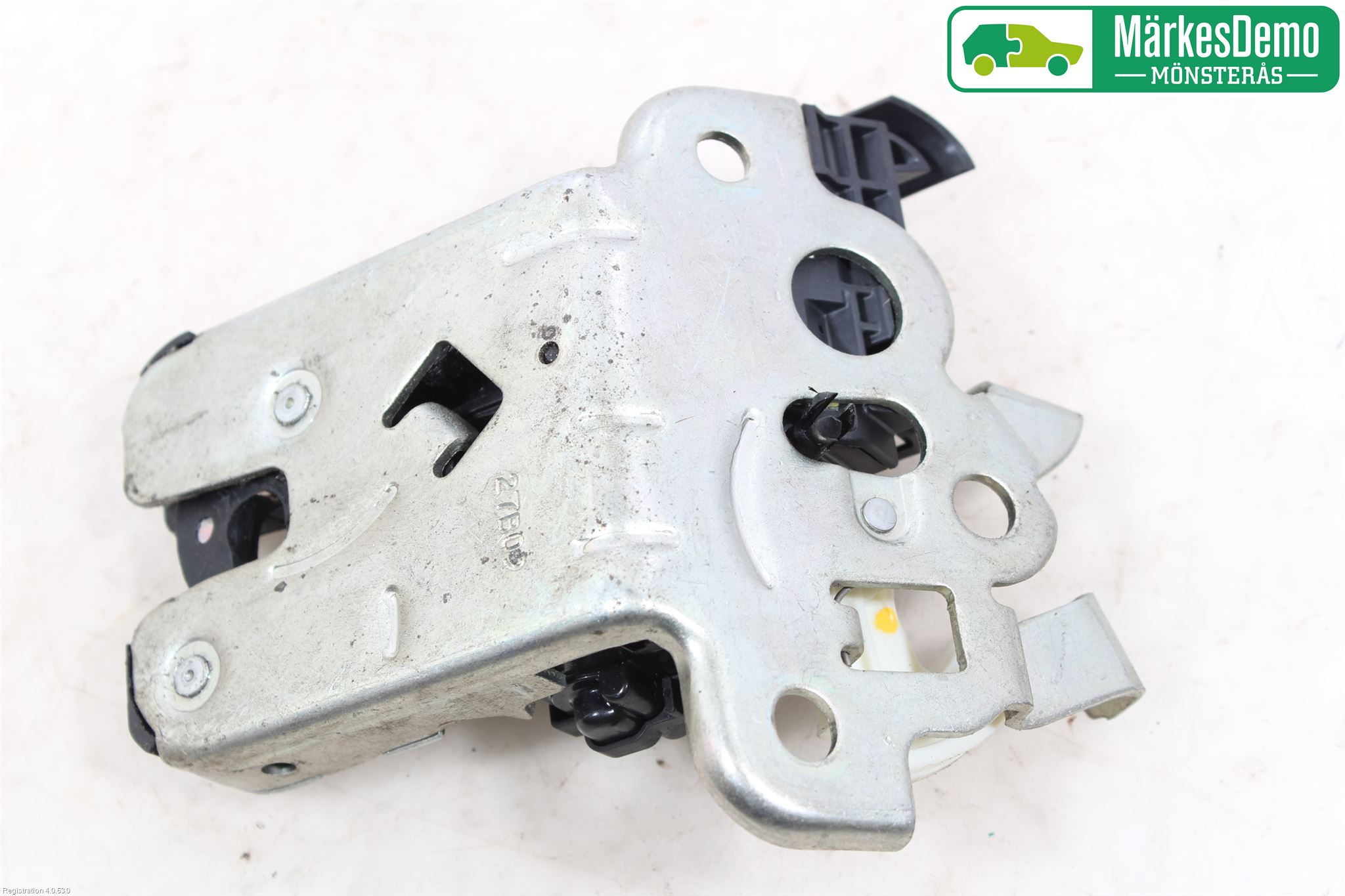 Audi A4/S4 08-11 Låskista Baklucka