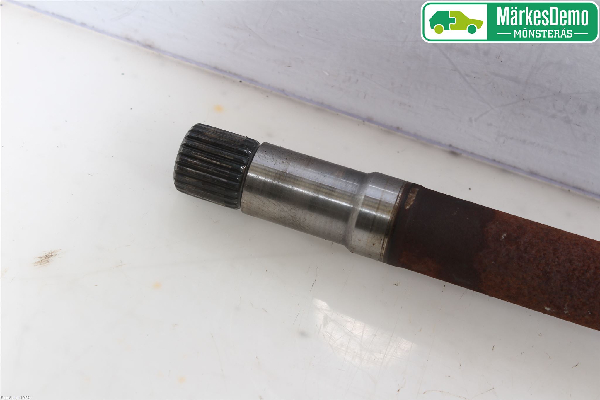 Peugeot 308 08-13 Drivaxel Fram Höger