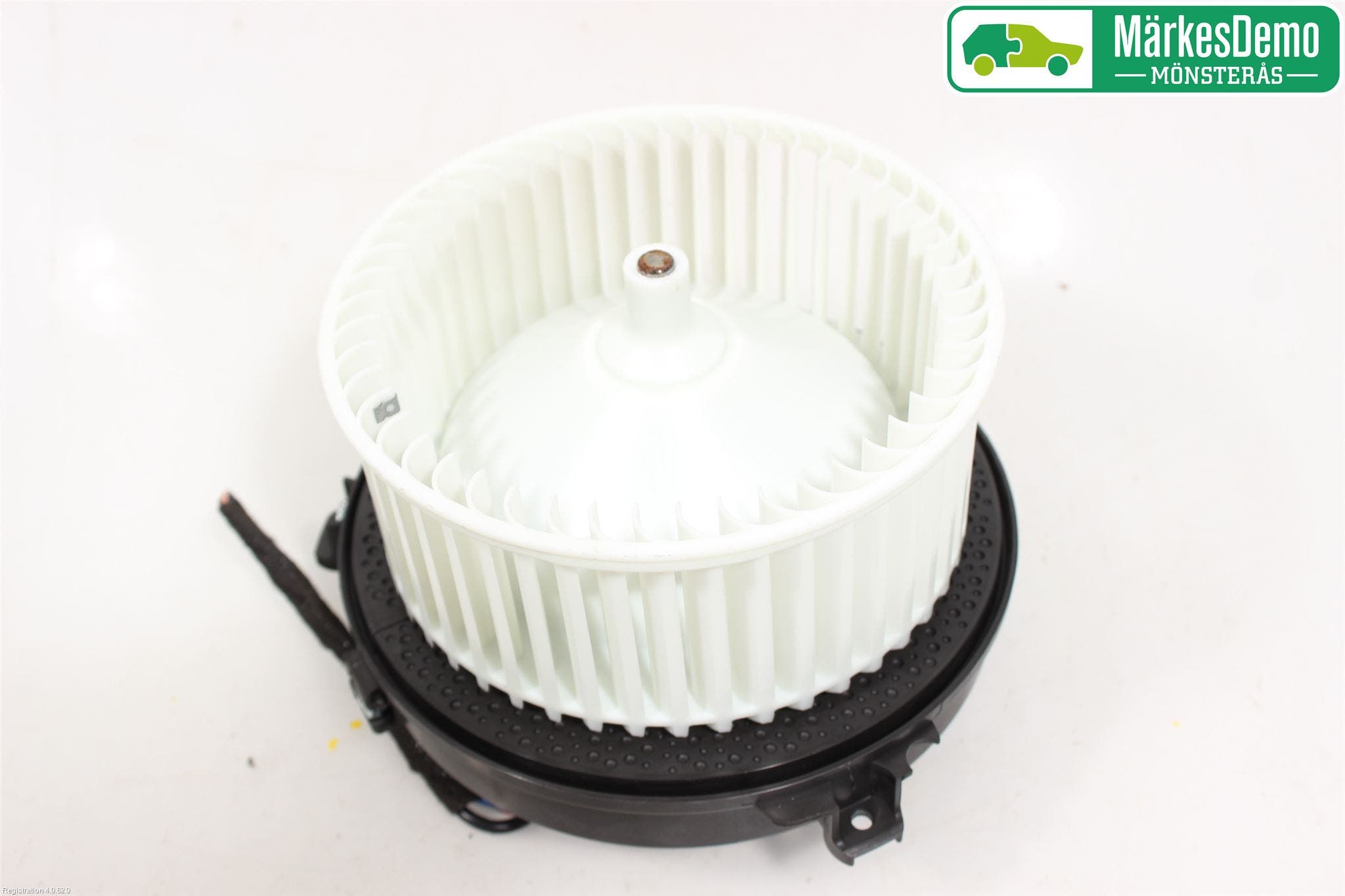 Opel ASTRA K 16-22 Värmefläkt