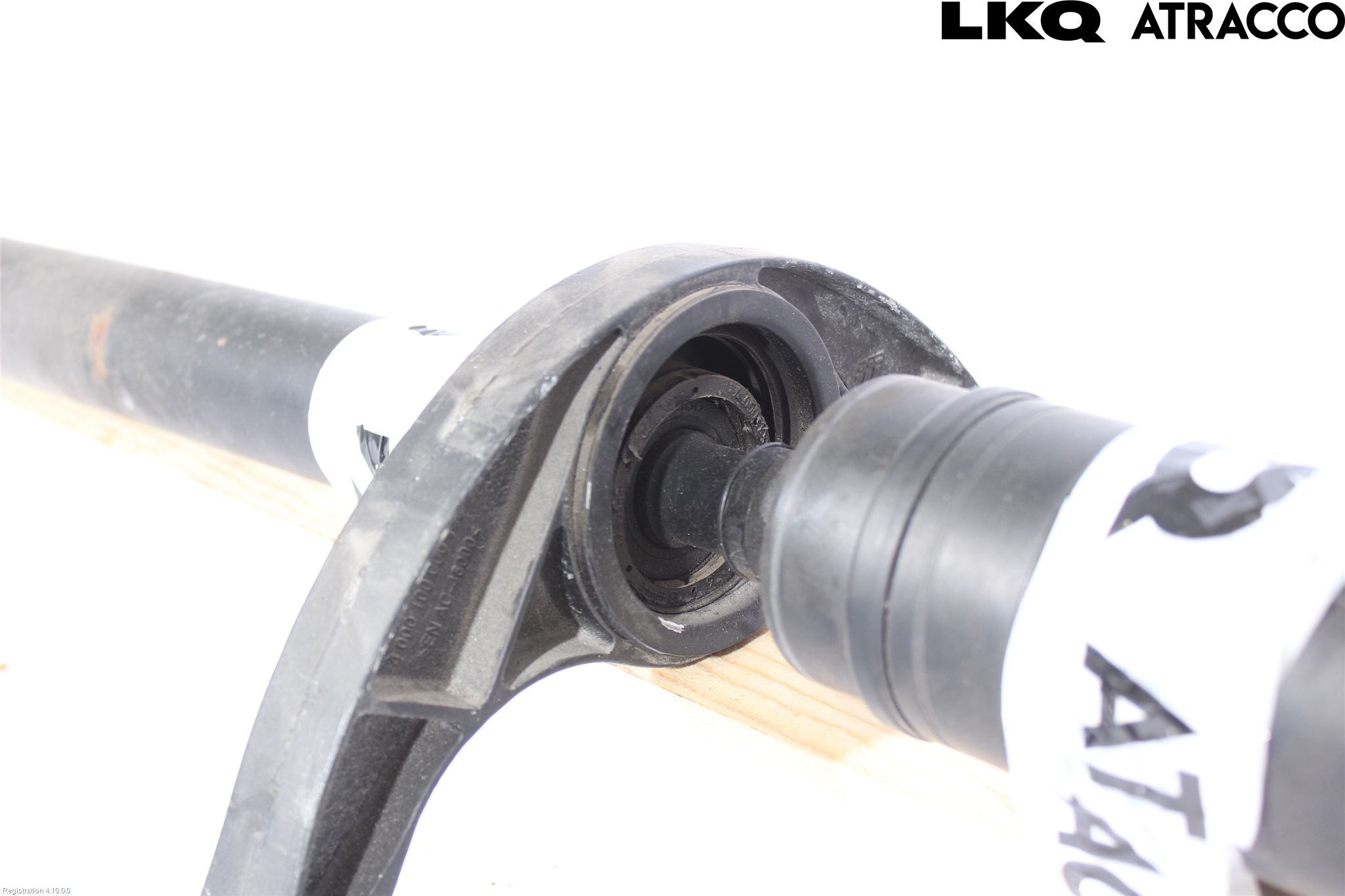 Audi Q3 F3 19- Mellanaxel Komp