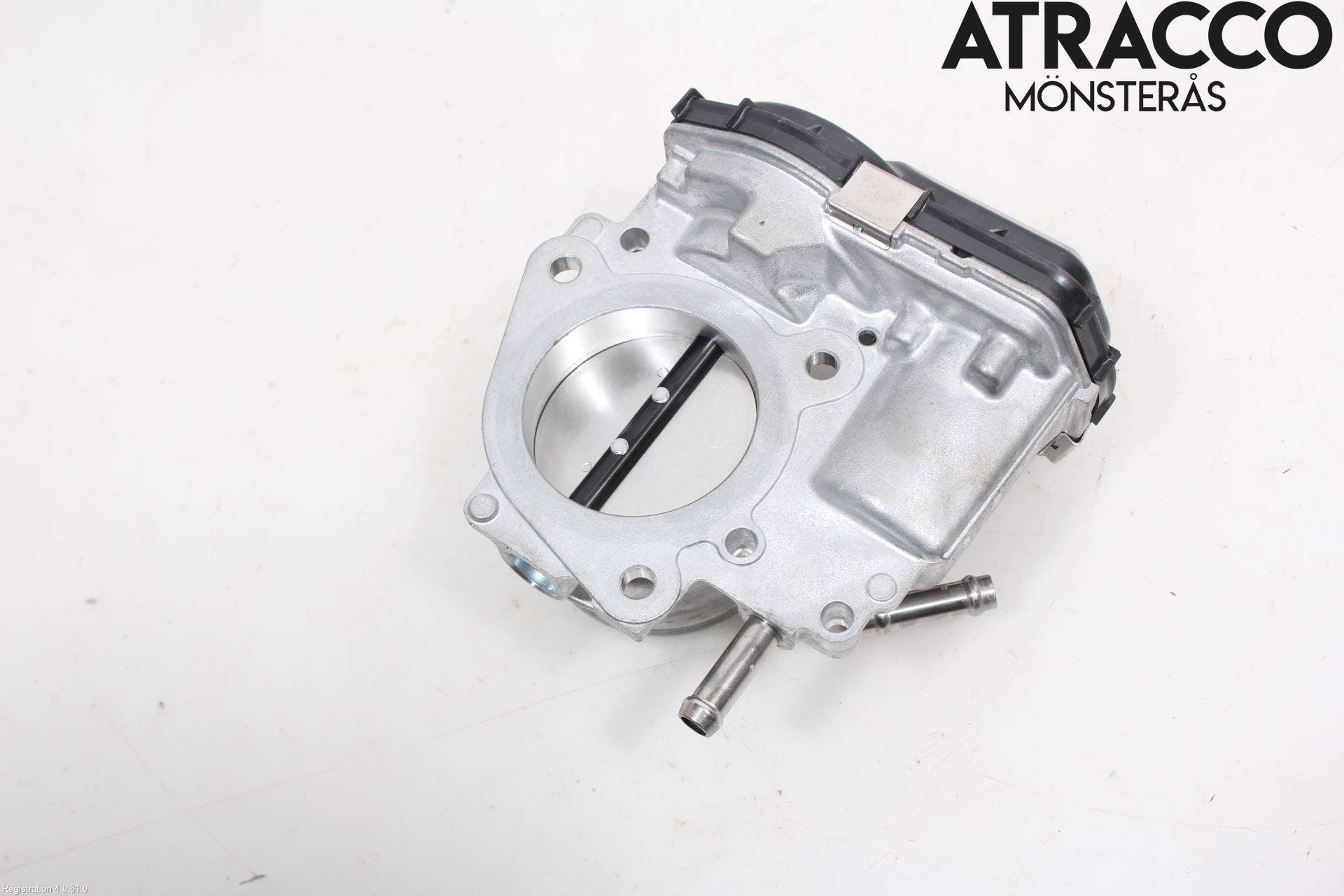 Toyota YARIS CROSS XP21 21- Injspjällhus