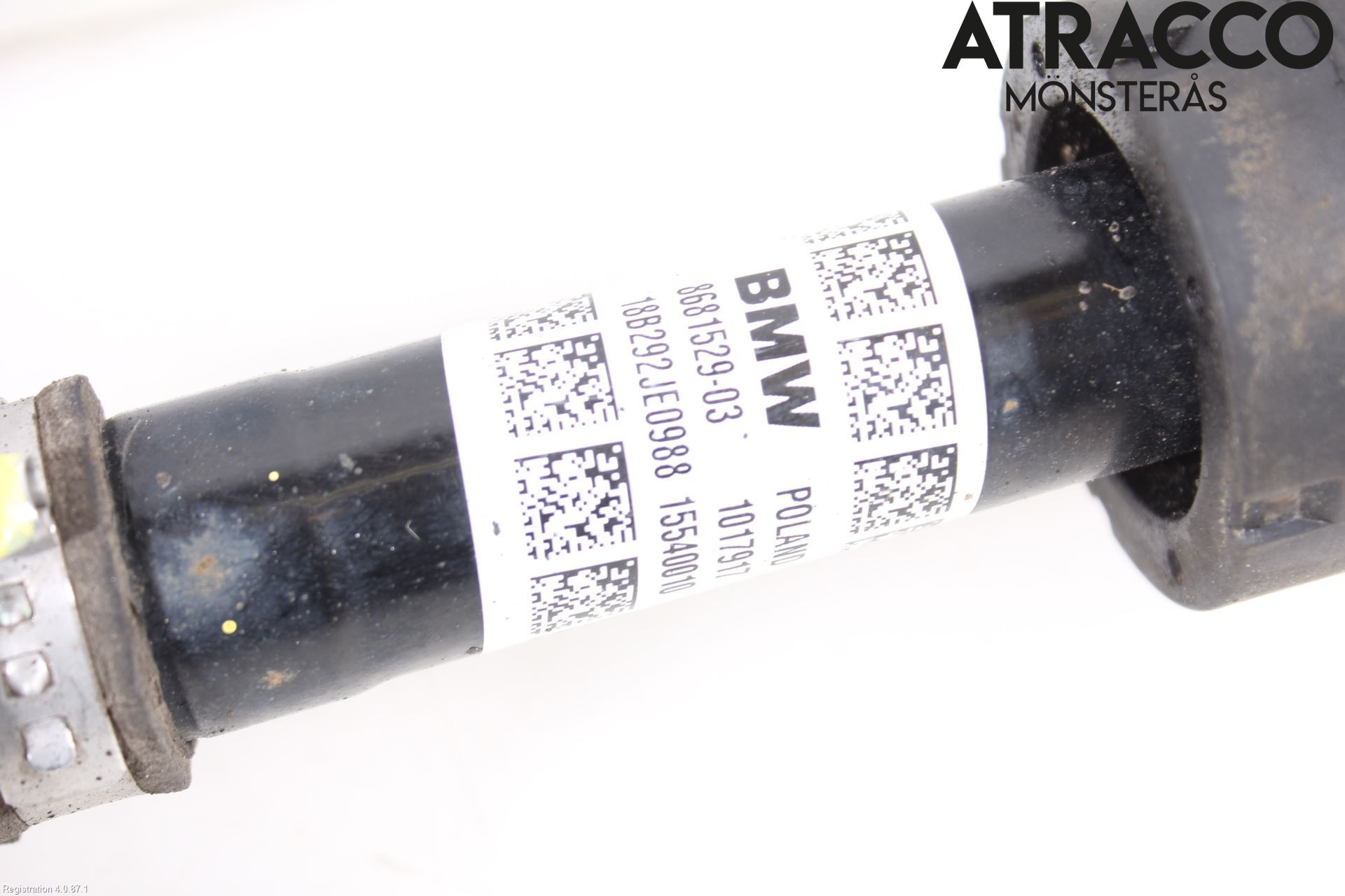 Mini COOPER CLUBMAN F54 16- Drivaxel Fram Vänster
