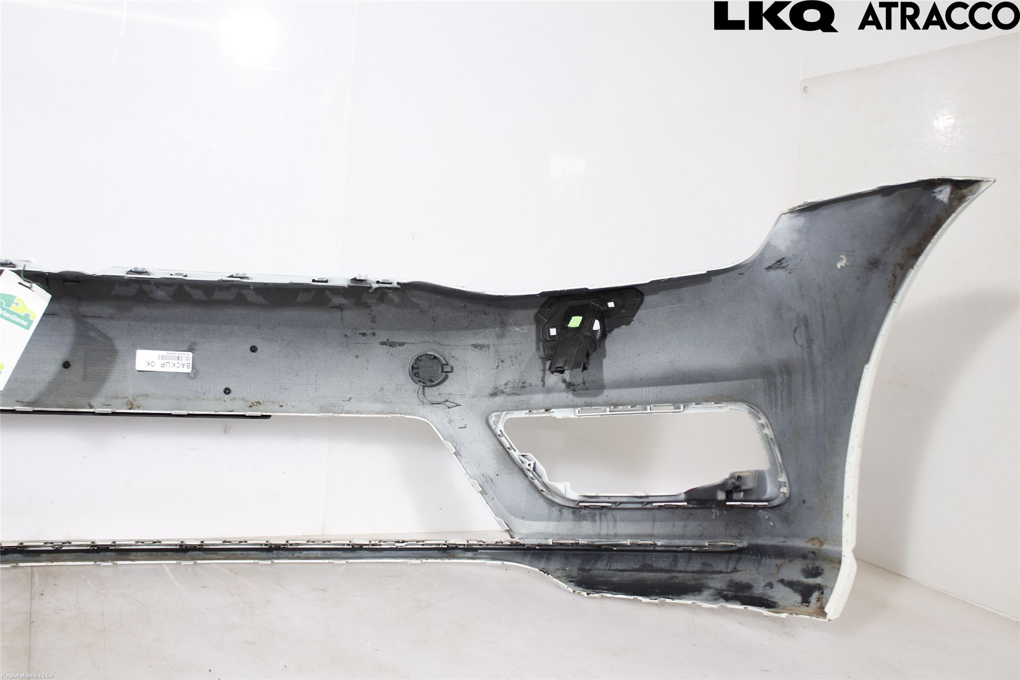 Volkswagen VW GOLF / E-GOLF VII 13-20 Stötfångarbeklädnad Fram