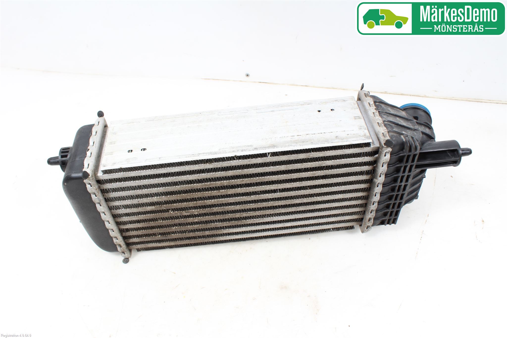Peugeot EXPERT 15-16 Laddluft-Intercooler Kyl