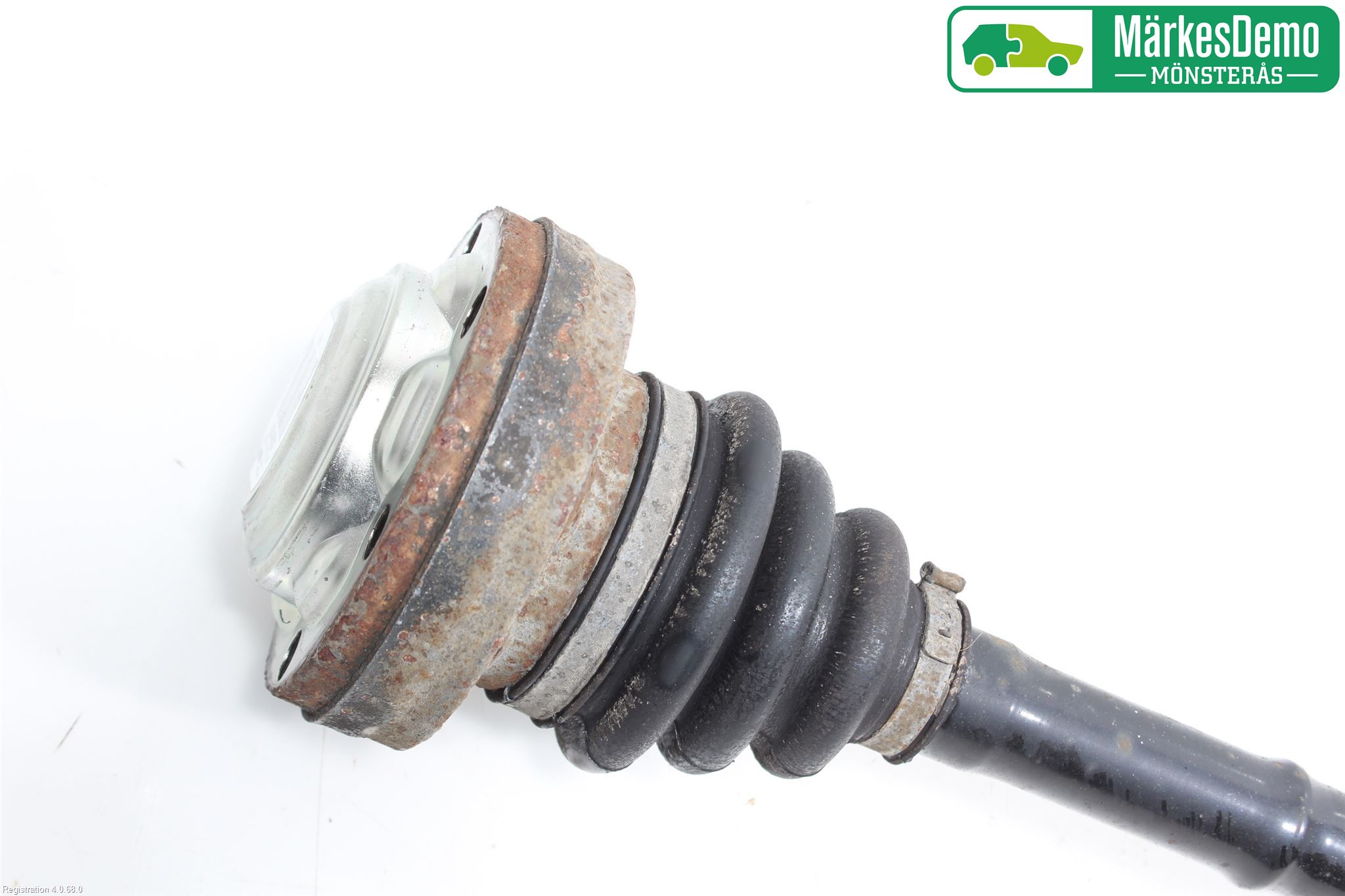 BMW 1 E87/81 5D/3D 03-11 Drivaxel Bak Höger