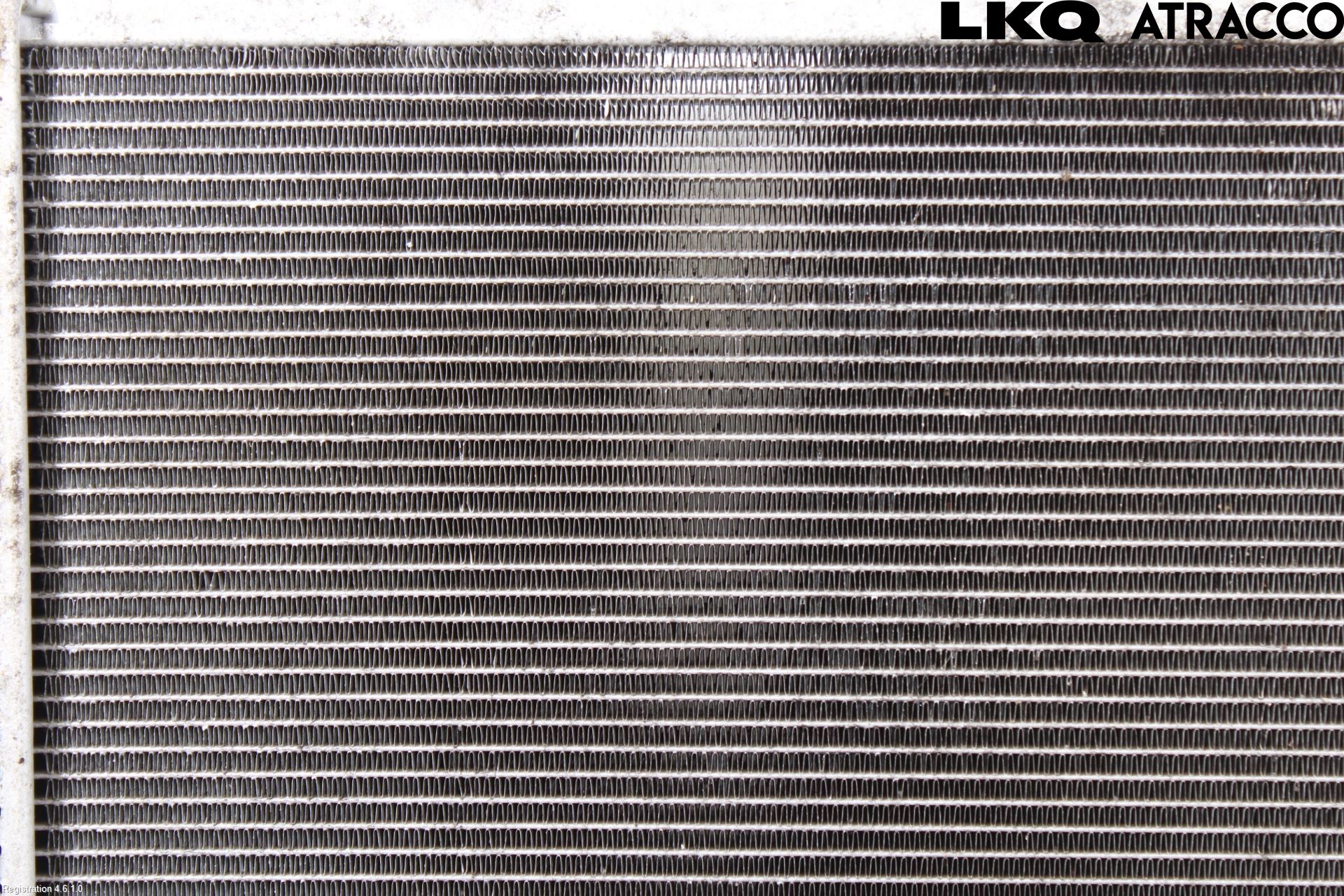 Toyota AVENSIS 16-18 Kylare Man